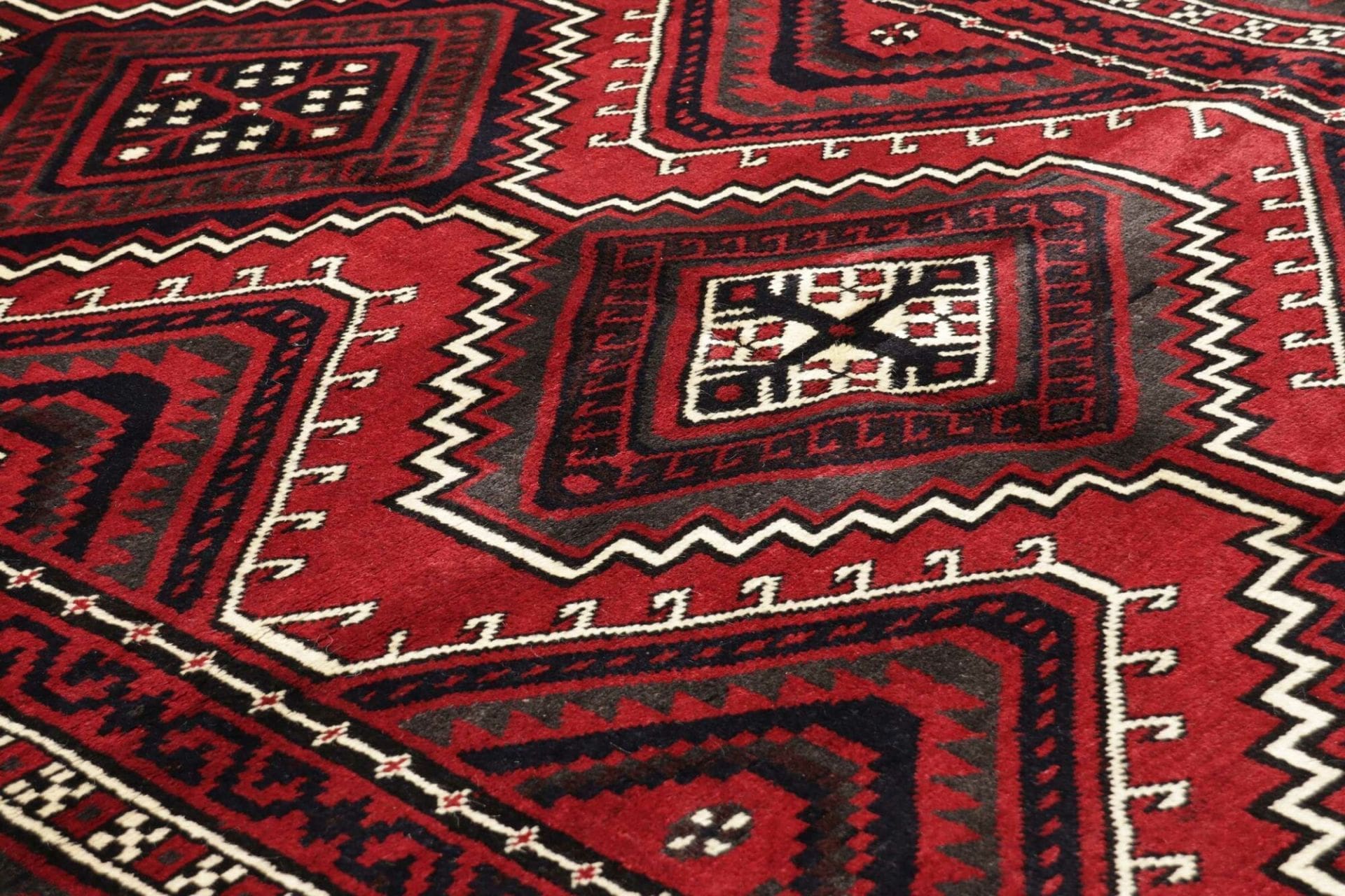 Handgeknüpfter Loribaft Perserteppich 176 × 260 cm