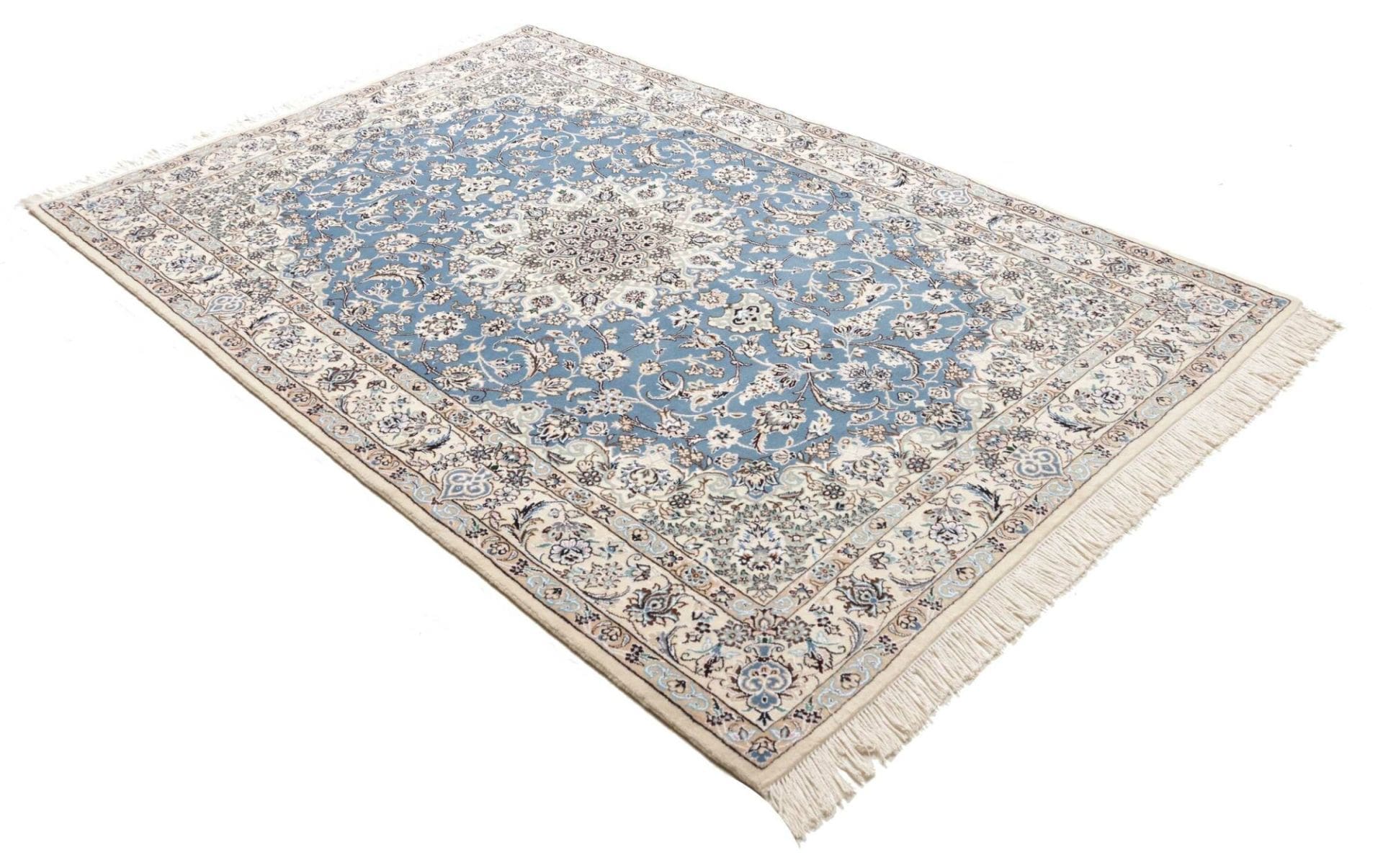 Handgeknüpfter Nain Perserteppich 155 × 237 cm