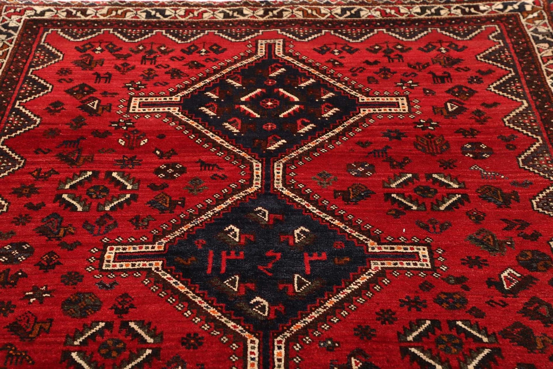 Shiraz Perserteppich aus Iran, 173 × 248 cm