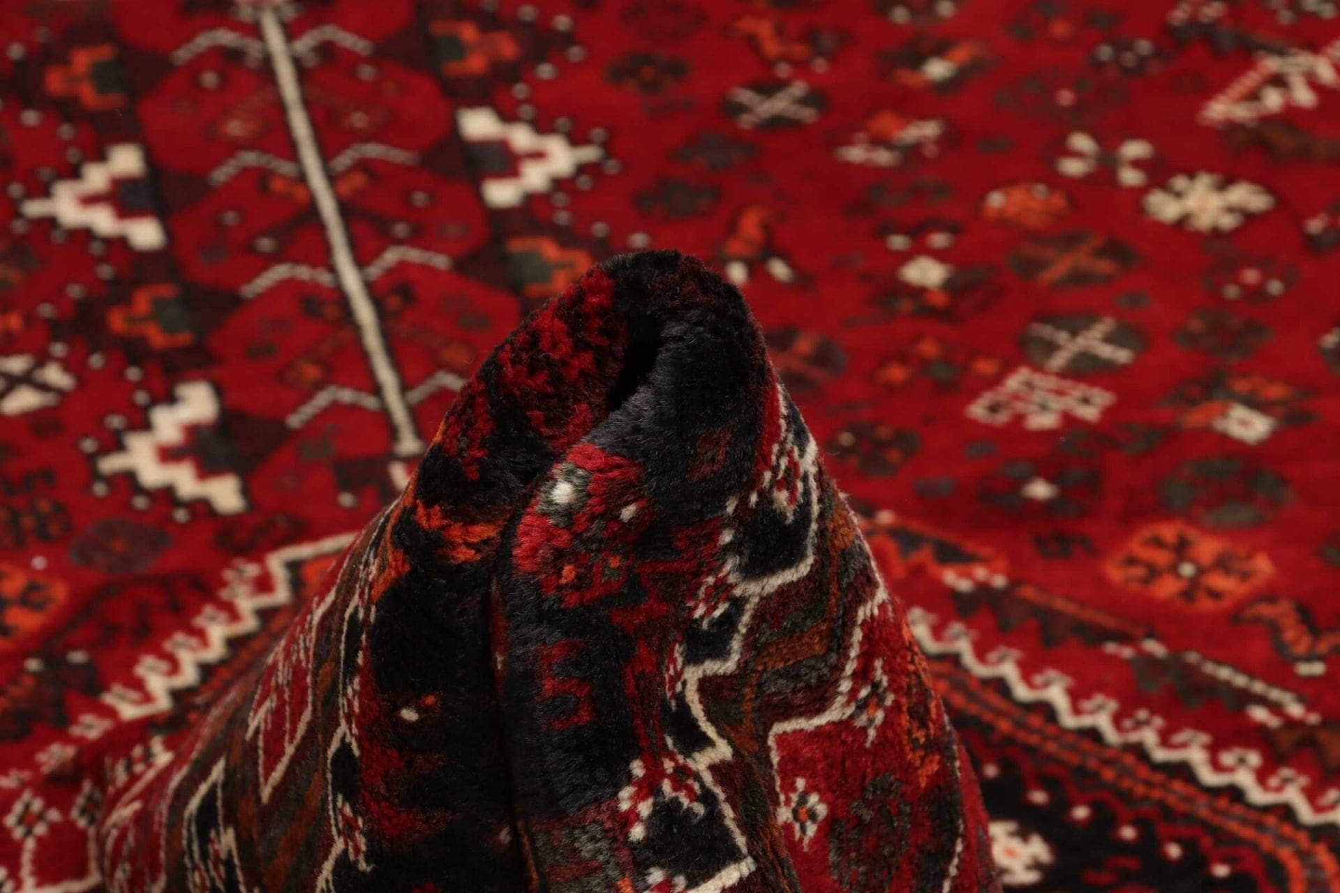 Shiraz Perserteppich aus Iran, 166 × 268 cm