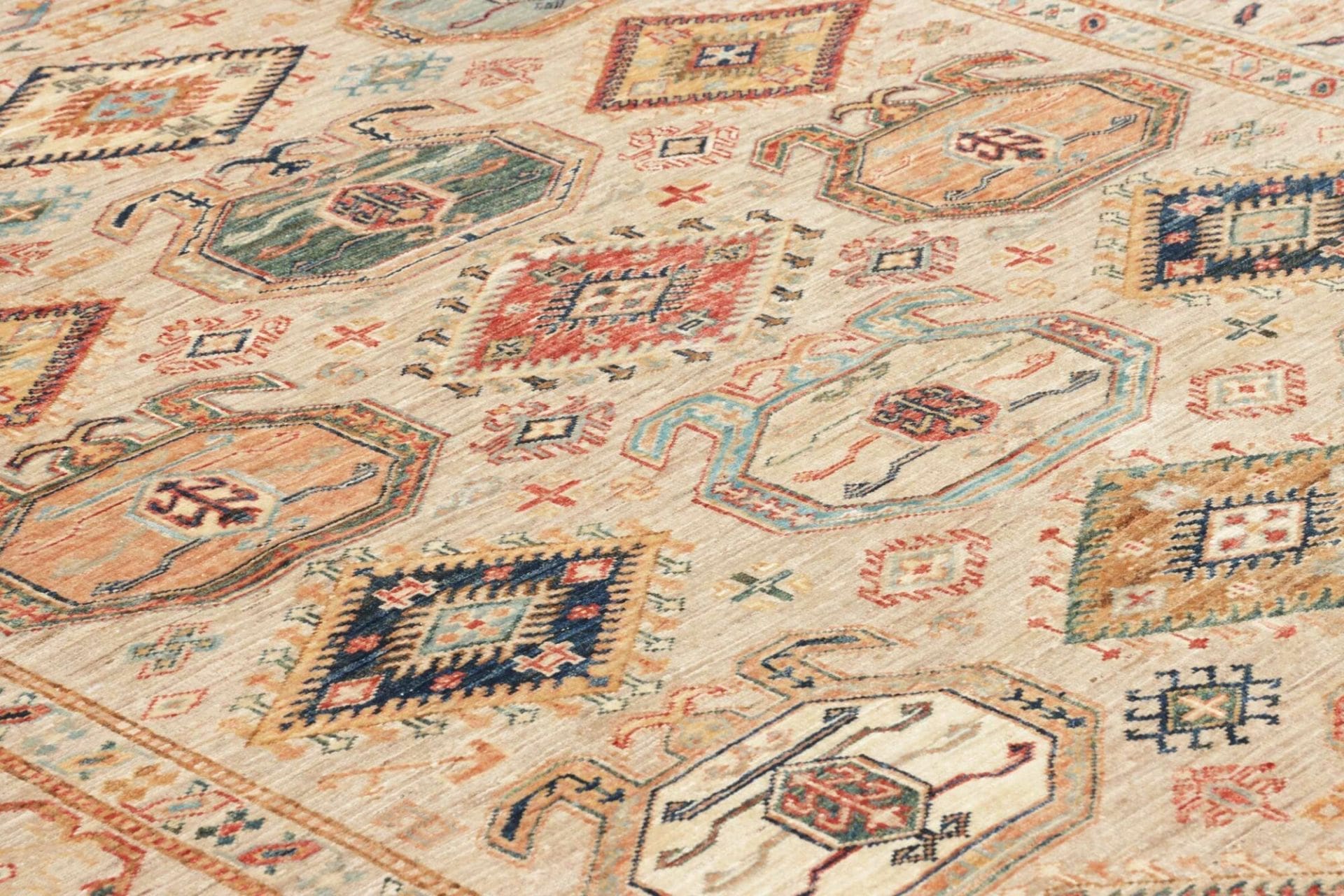 Kazak Orientteppich 170 × 218 cm aus Wolle, handgeknüpft