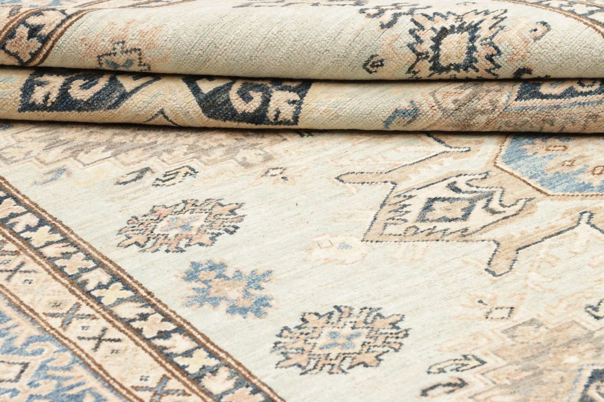 kazak-teppich-168-x-247-cm-handgeknupft-geometrische-muster-orientteppich-9 Handgeknüpfter Kazak Orientteppich, 168 × 247 cm, Wolle
