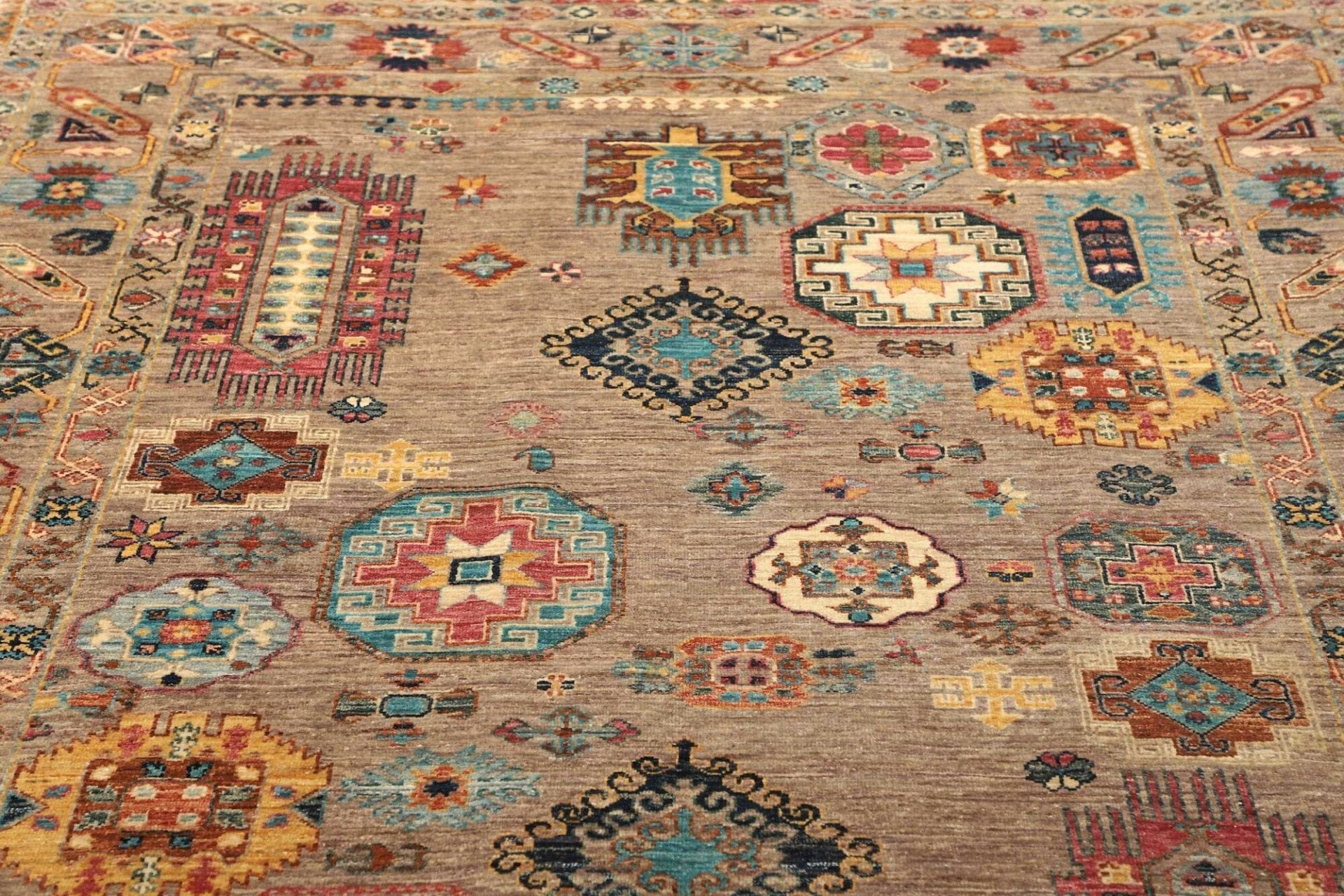 Handgeknüpfter Samarkand Orientteppich 169 × 238 cm
