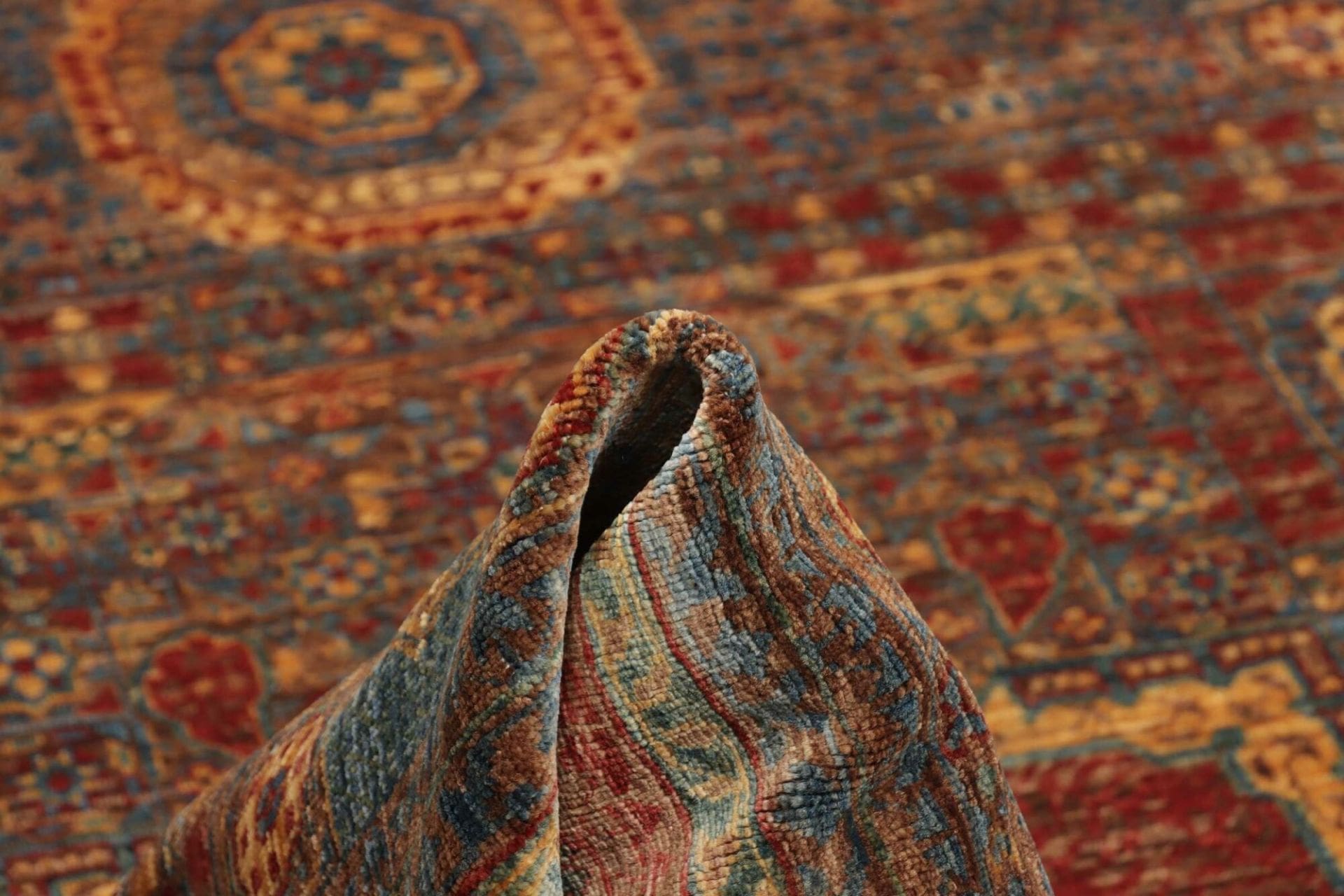 Mamluk Orientteppich 176 × 237 cm aus Wolle, handgeknüpft