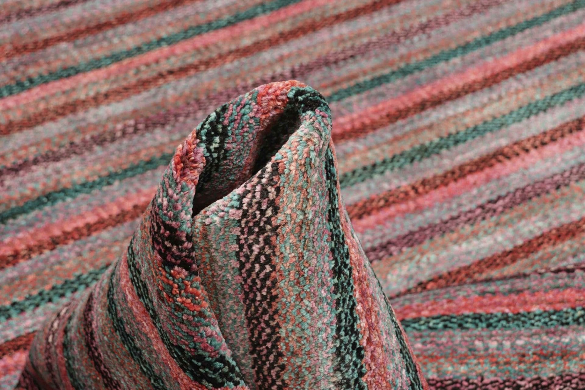 Loribaft Orientteppich 174 × 248 cm aus Wolle, handgeknüpft