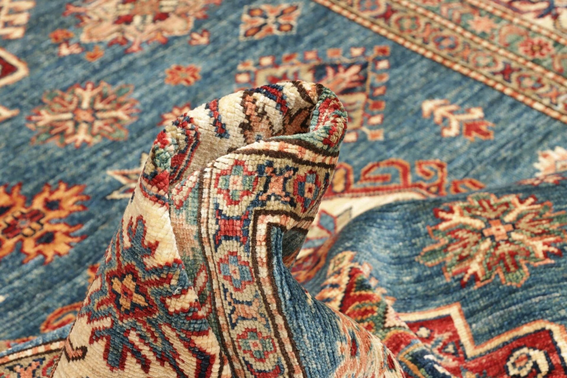Handgeknüpfter Kazak Orientteppich 175 × 240 cm