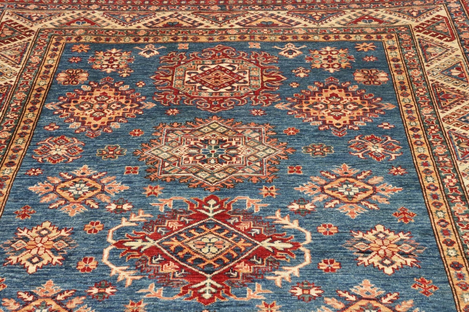 Handgeknüpfter Kazak Orientteppich 173 × 240 cm