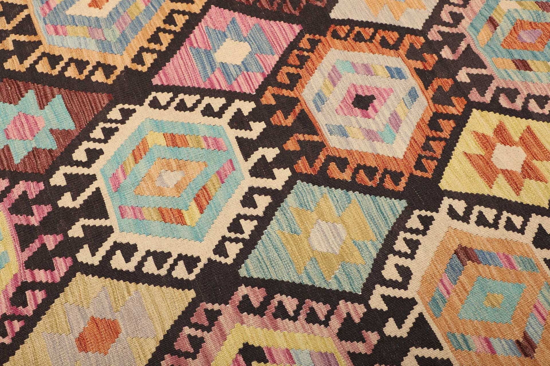 Handgewebter Kelim 172 × 247 cm