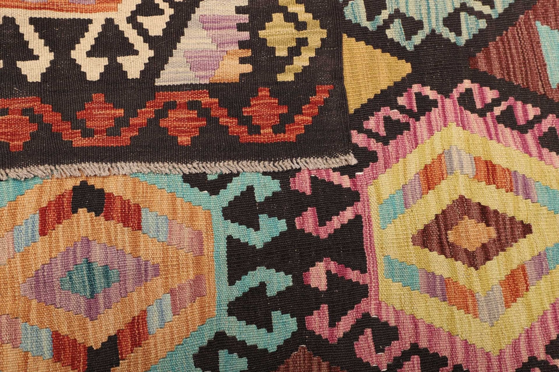 Handgewebter Kelim 172 × 247 cm