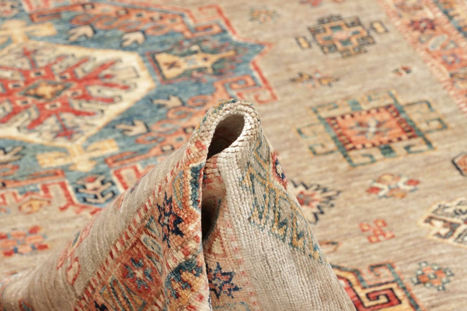 Handgeknüpfter Kazak Orientteppich 165 × 235 cm