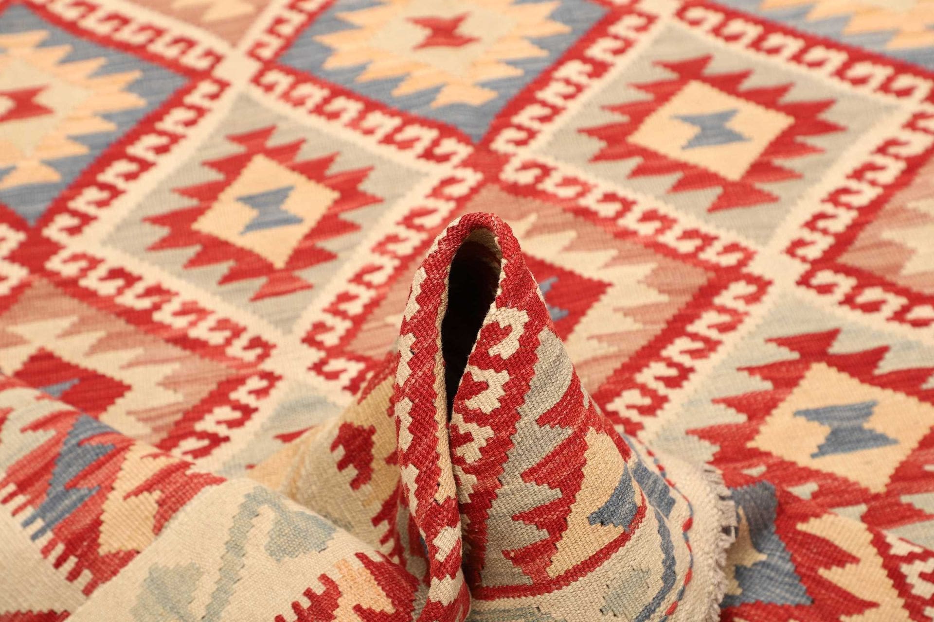 Handgewebter Kelim 170 × 244 cm