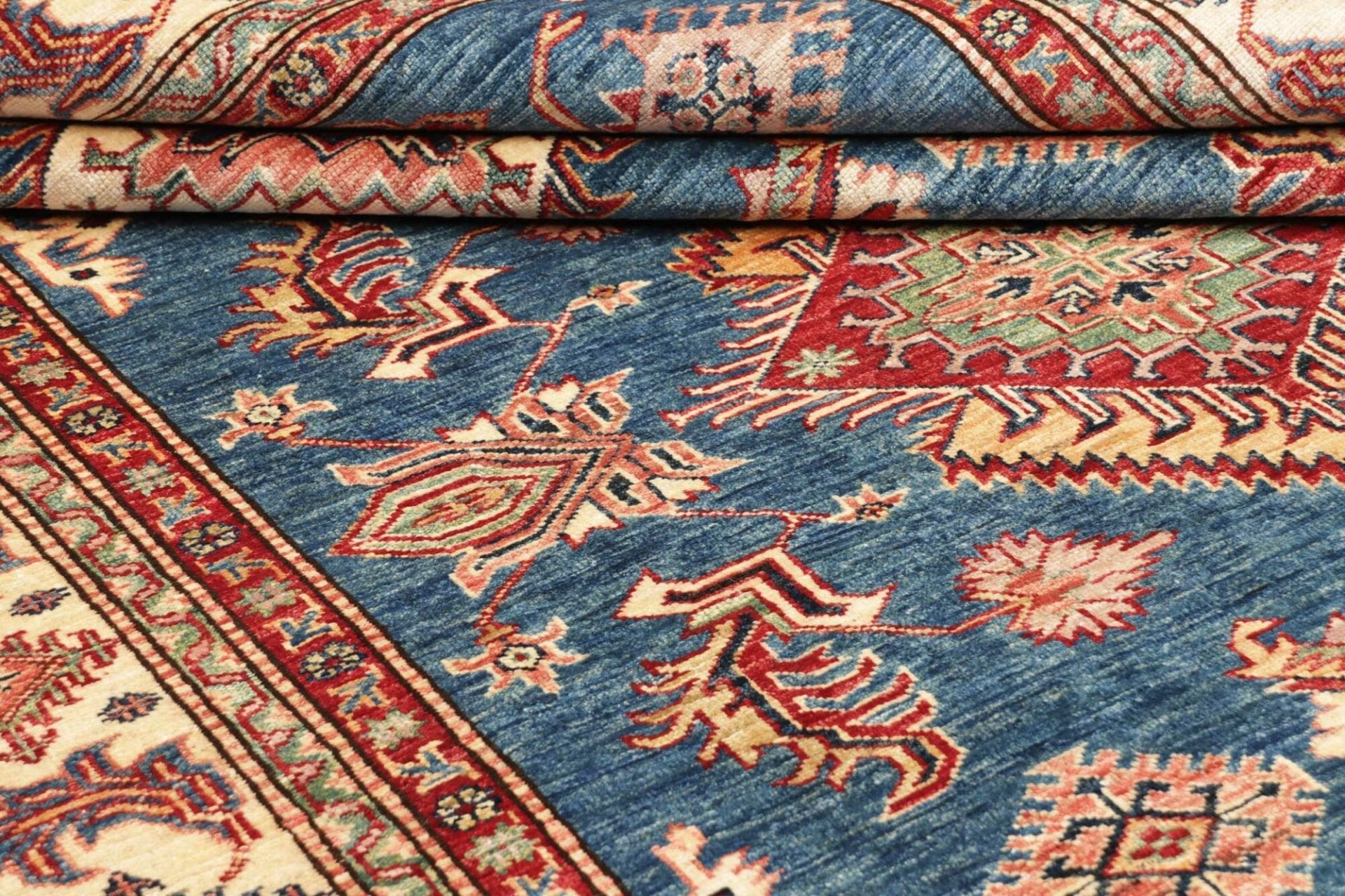 Handgeknüpfter Kazak Orientteppich 175 × 243 cm
