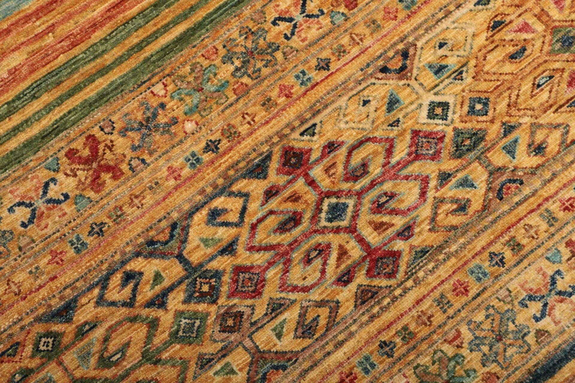 Handgeknüpfter Samarkand Orientteppich 172 × 236 cm