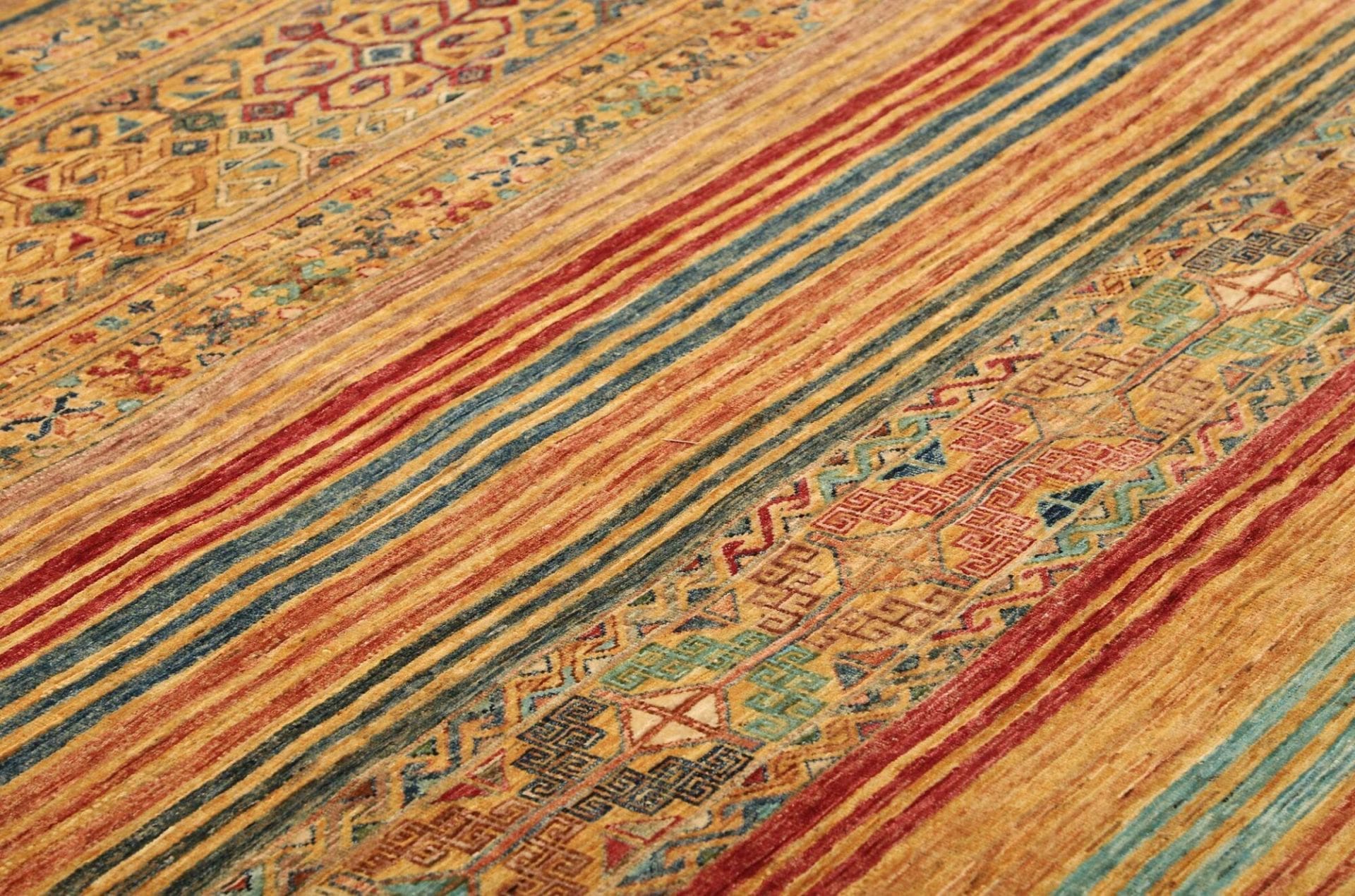 Handgeknüpfter Samarkand Orientteppich 172 × 236 cm