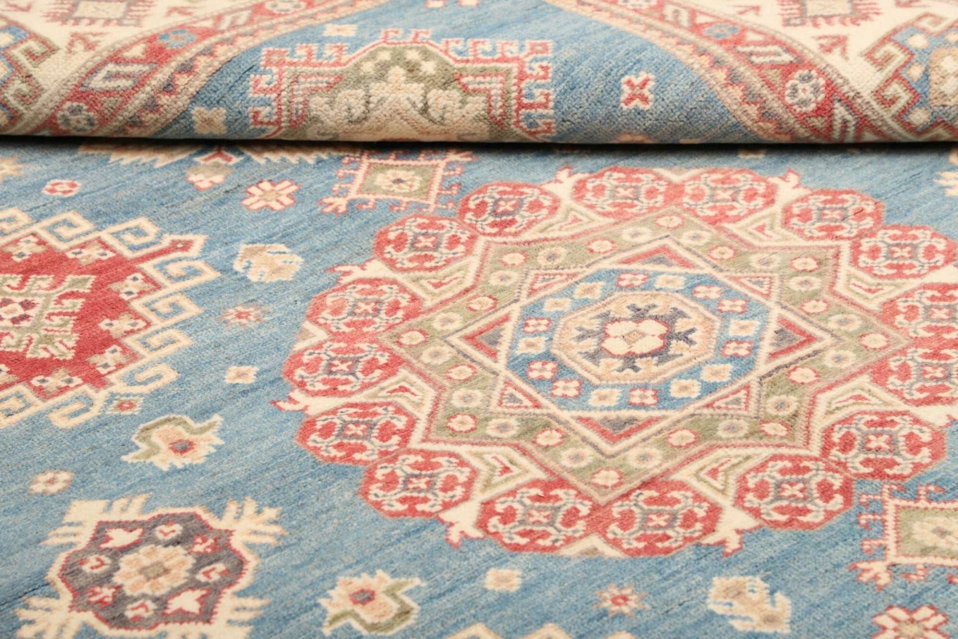 Handgeknüpfter Kazak Orientteppich 177 × 228 cm