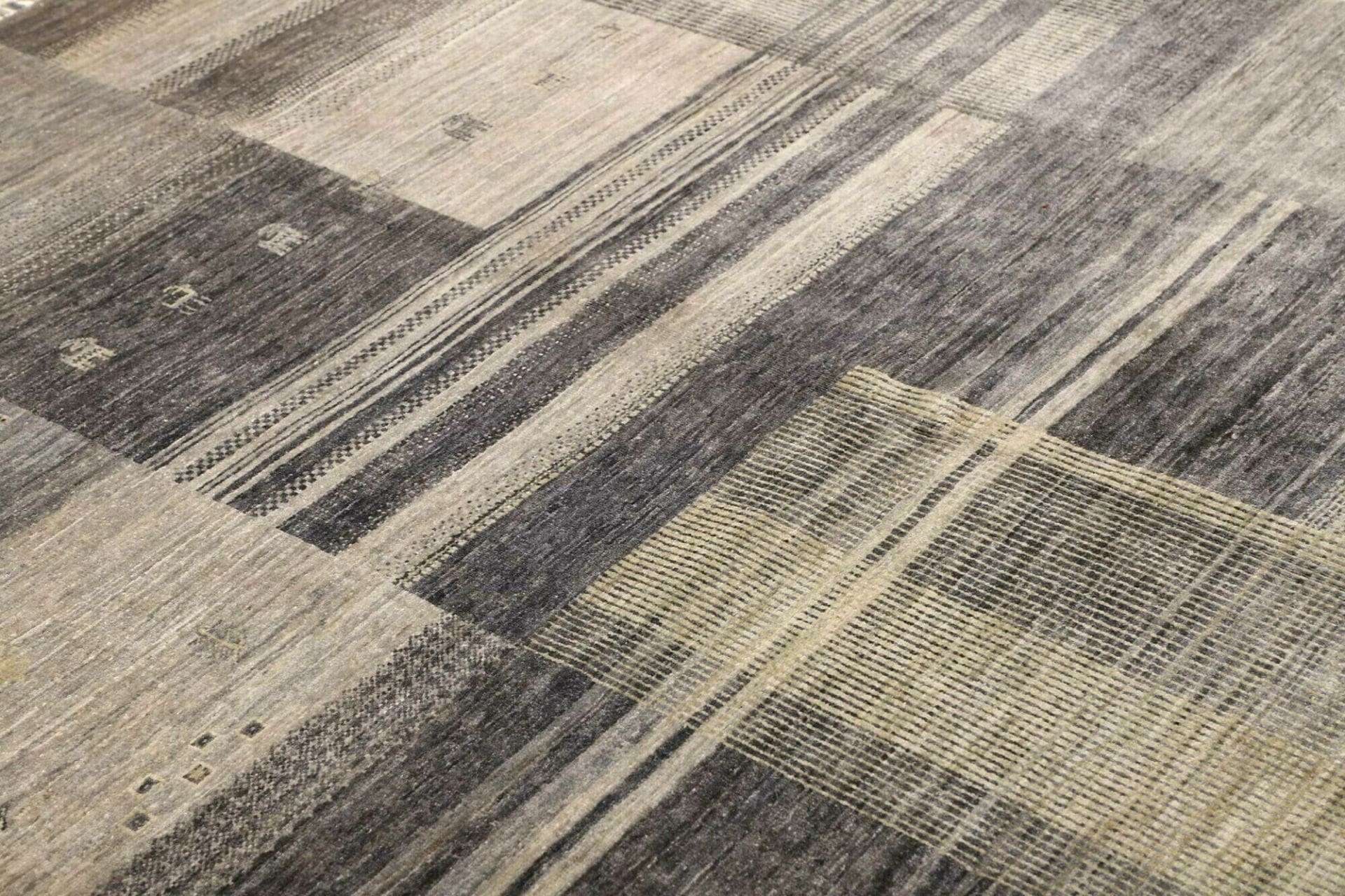 Gabbeh Orientteppich aus Pakistan, 171 × 242 cm