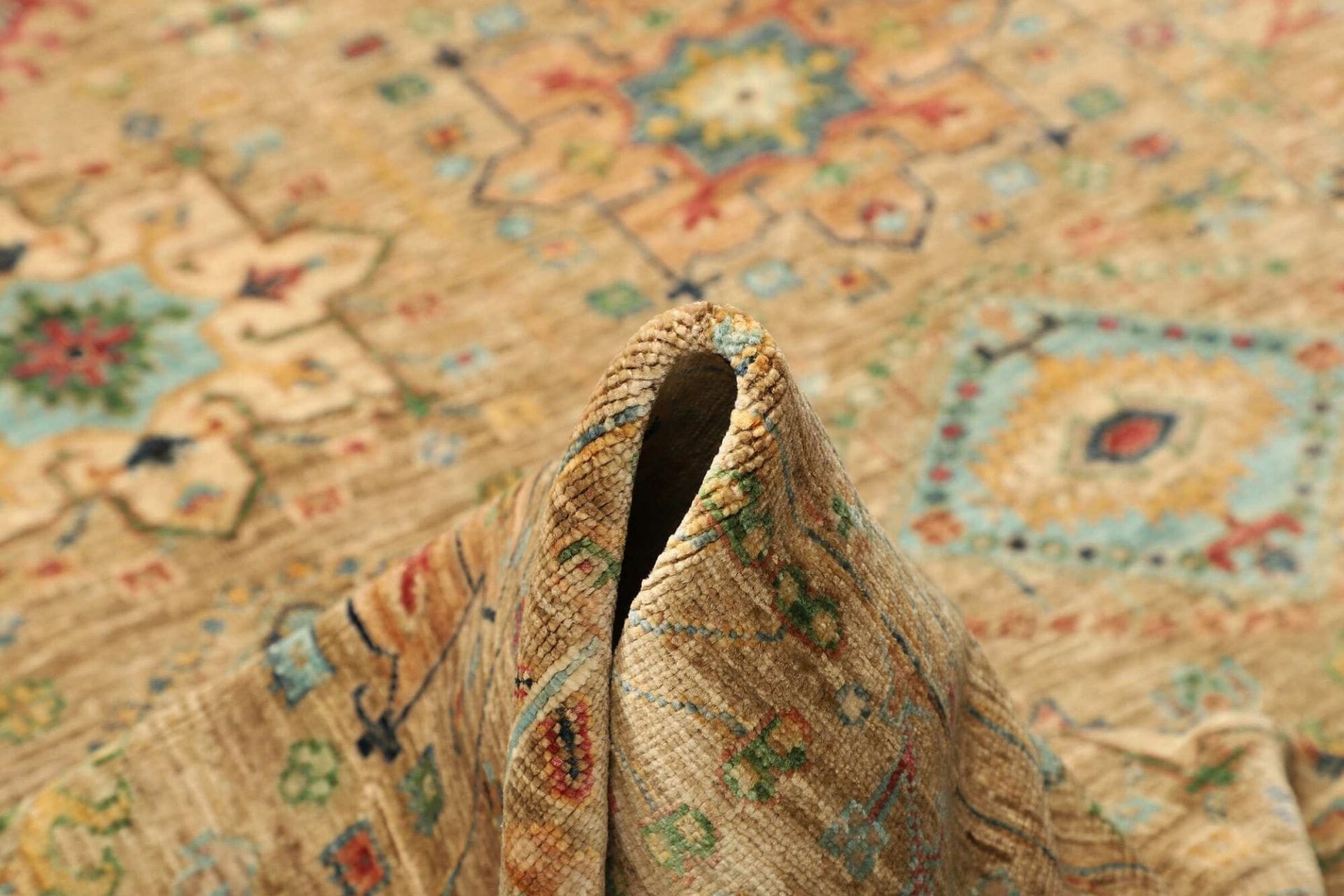 Handgeknüpfter Samarkand Orientteppich, 173 × 233 cm, Wolle