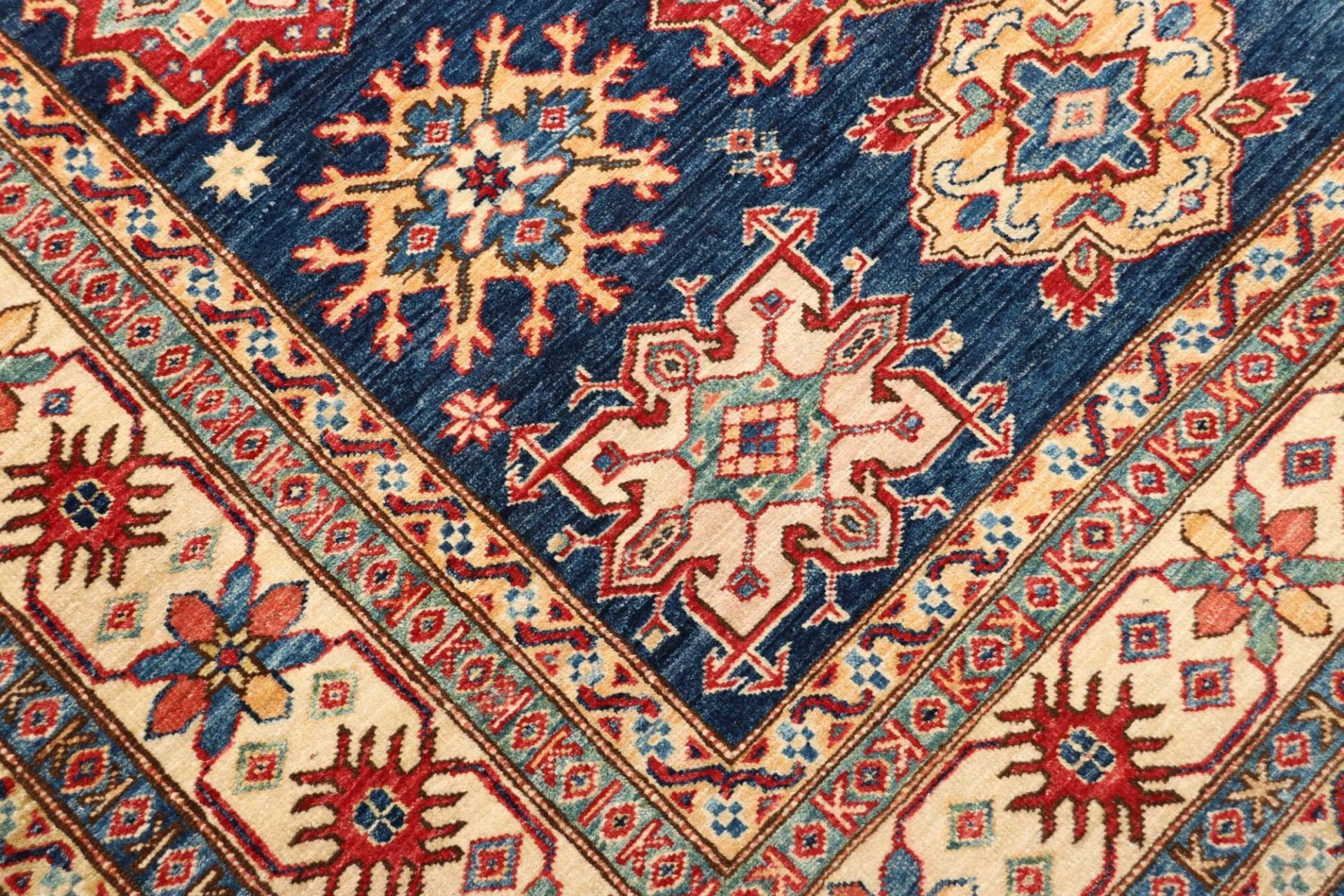 Handgeknüpfter Kazak Orientteppich 175 × 247 cm