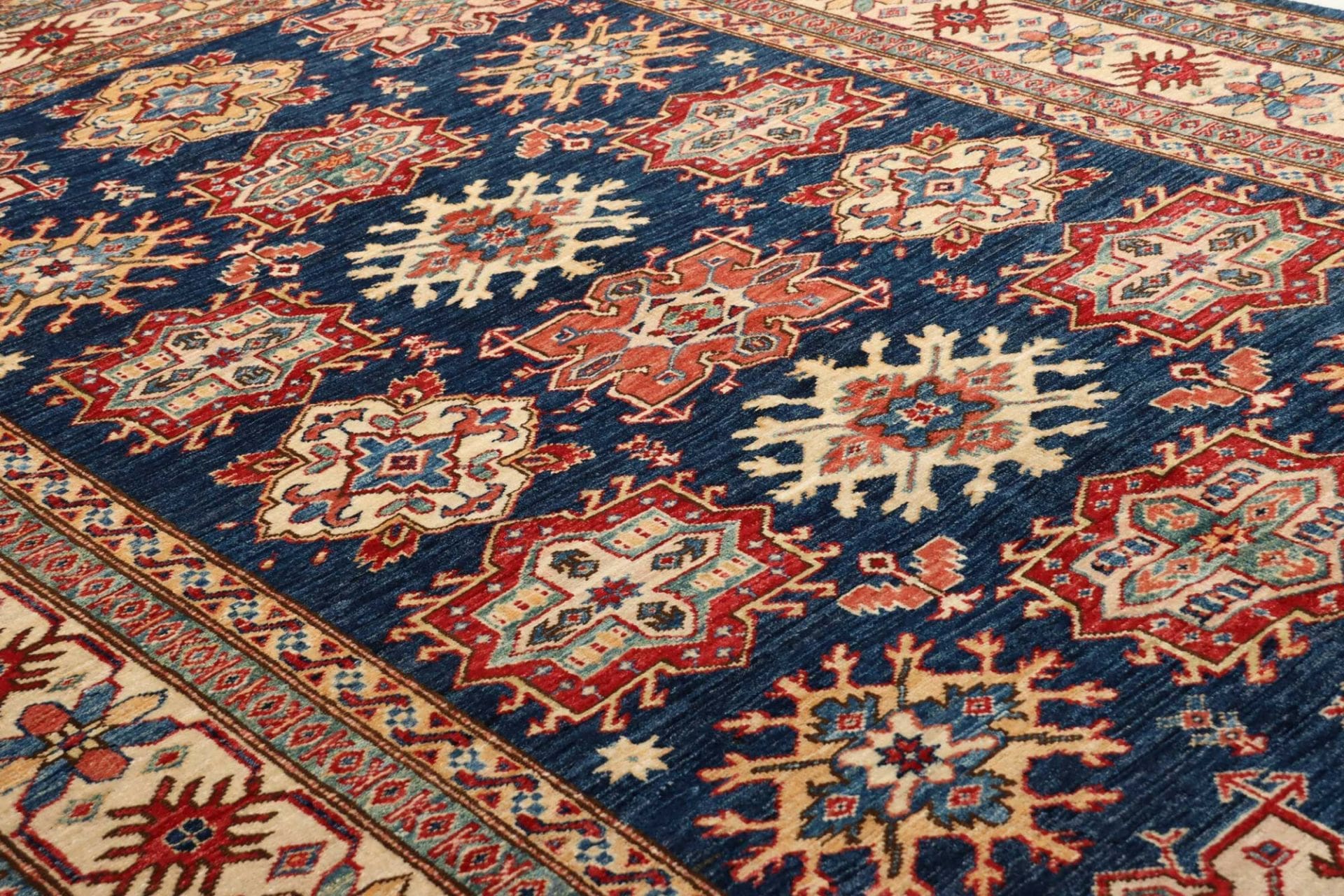 Handgeknüpfter Kazak Orientteppich 175 × 247 cm