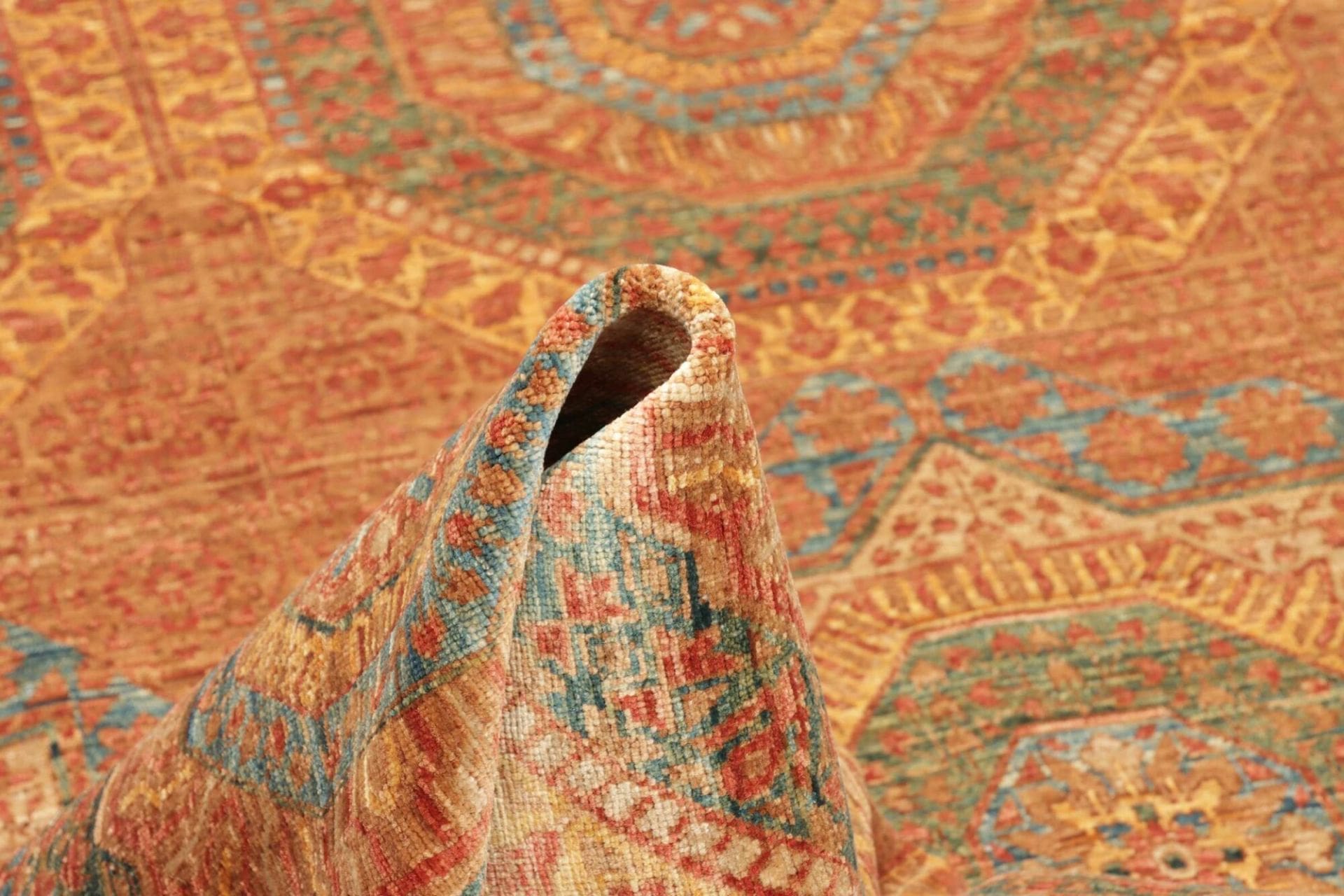 Mamluk Orientteppich 146 × 220 cm aus Wolle, handgeknüpft