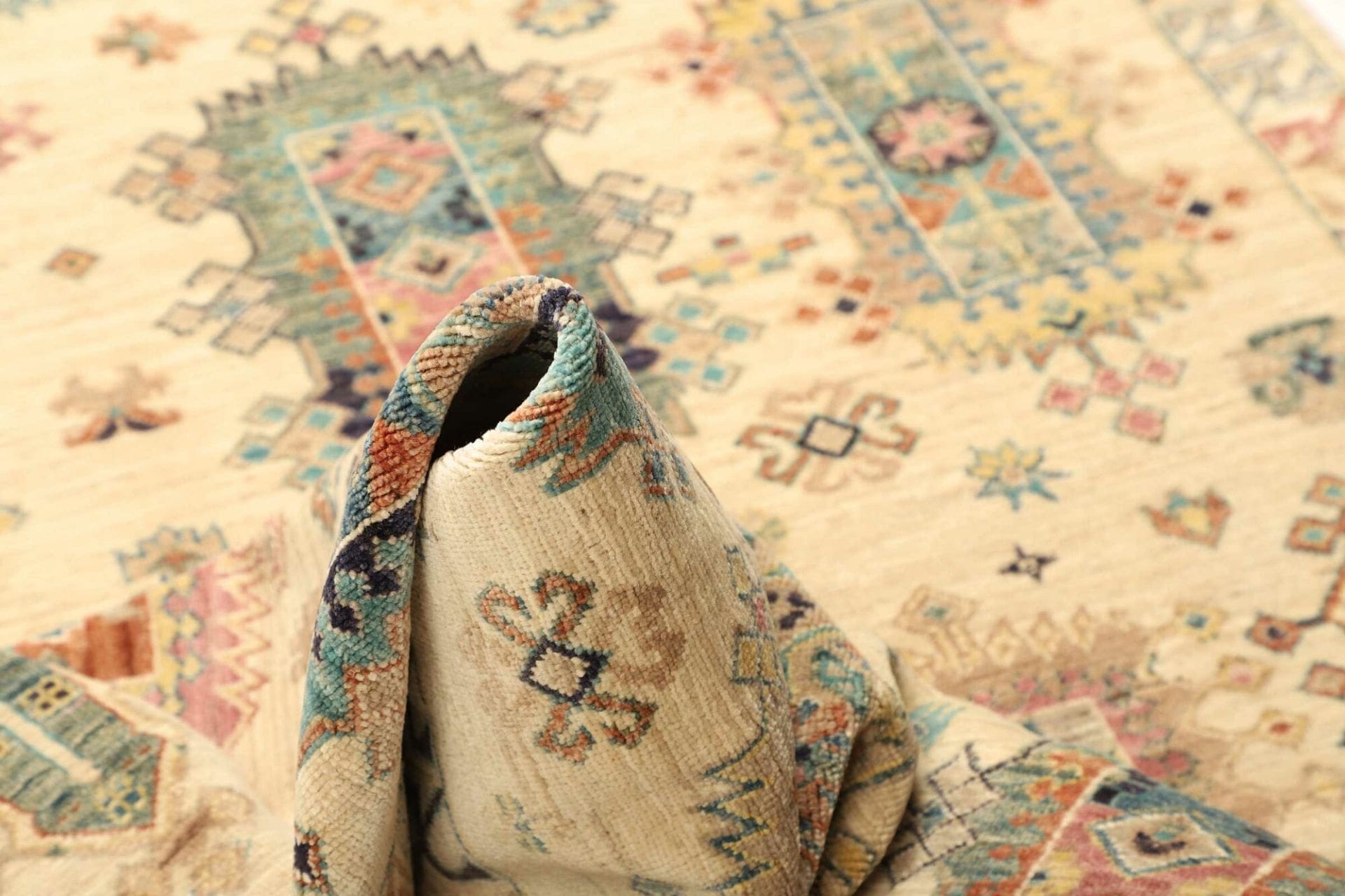 Handgeknüpfter Samarkand Orientteppich, 150 × 212 cm, Wolle
