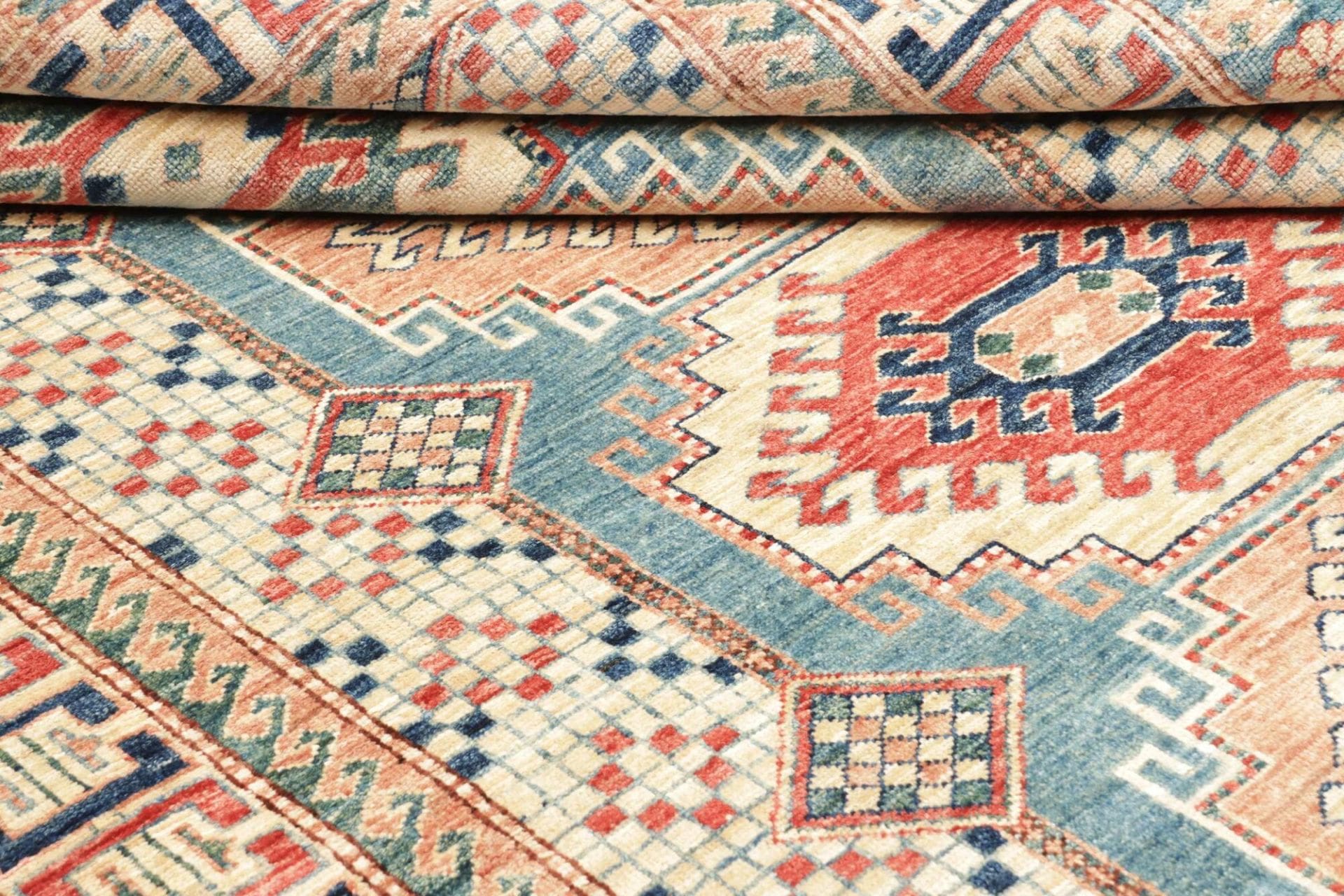 Kazak Orientteppich aus Pakistan, 151 × 212 cm