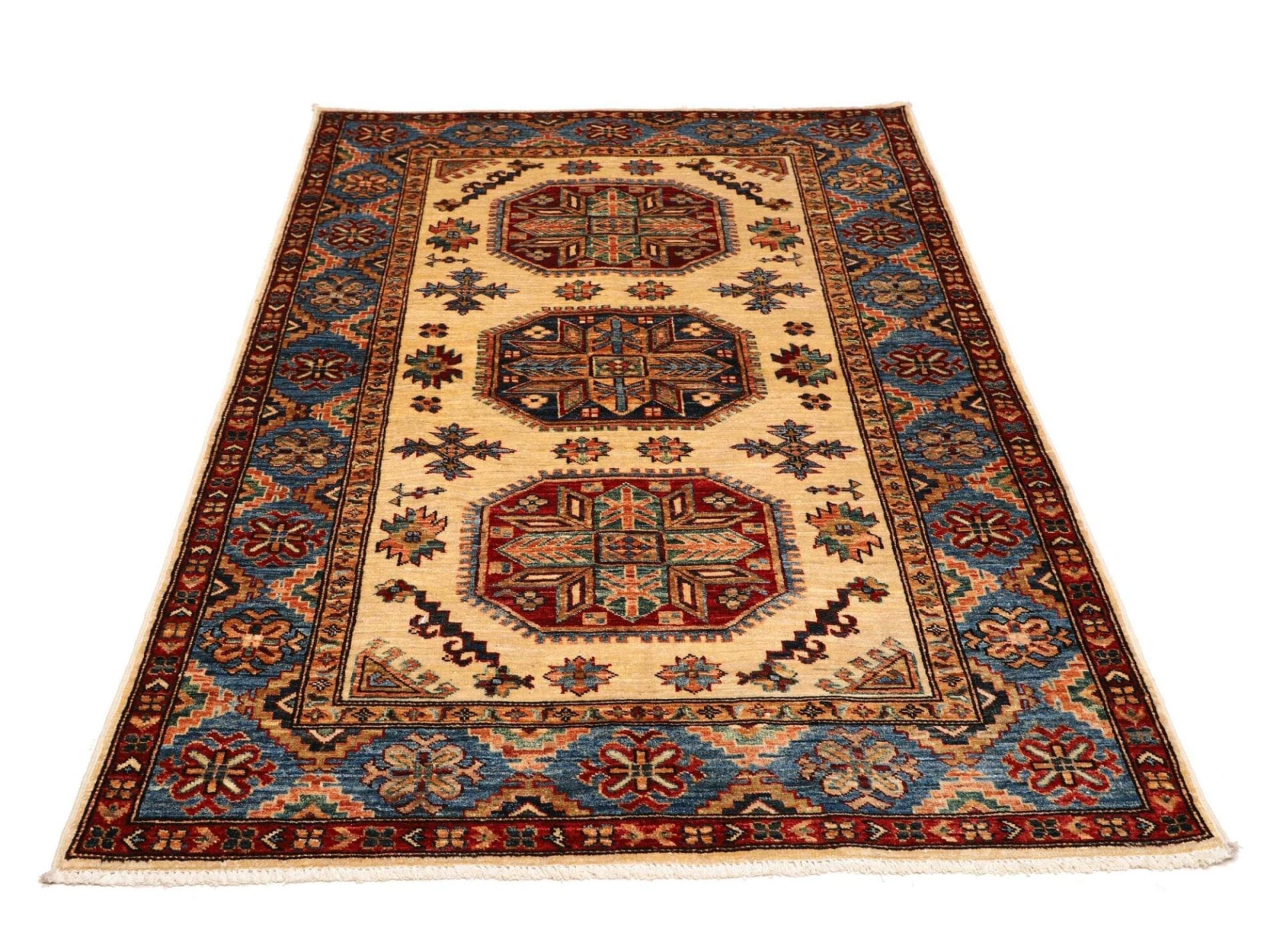 handgeknupfter-kazak-orientteppich-128-x-187-cm-geometrische-muster-3 Kazak Orientteppich 128 × 187 cm aus Wolle, handgeknüpft