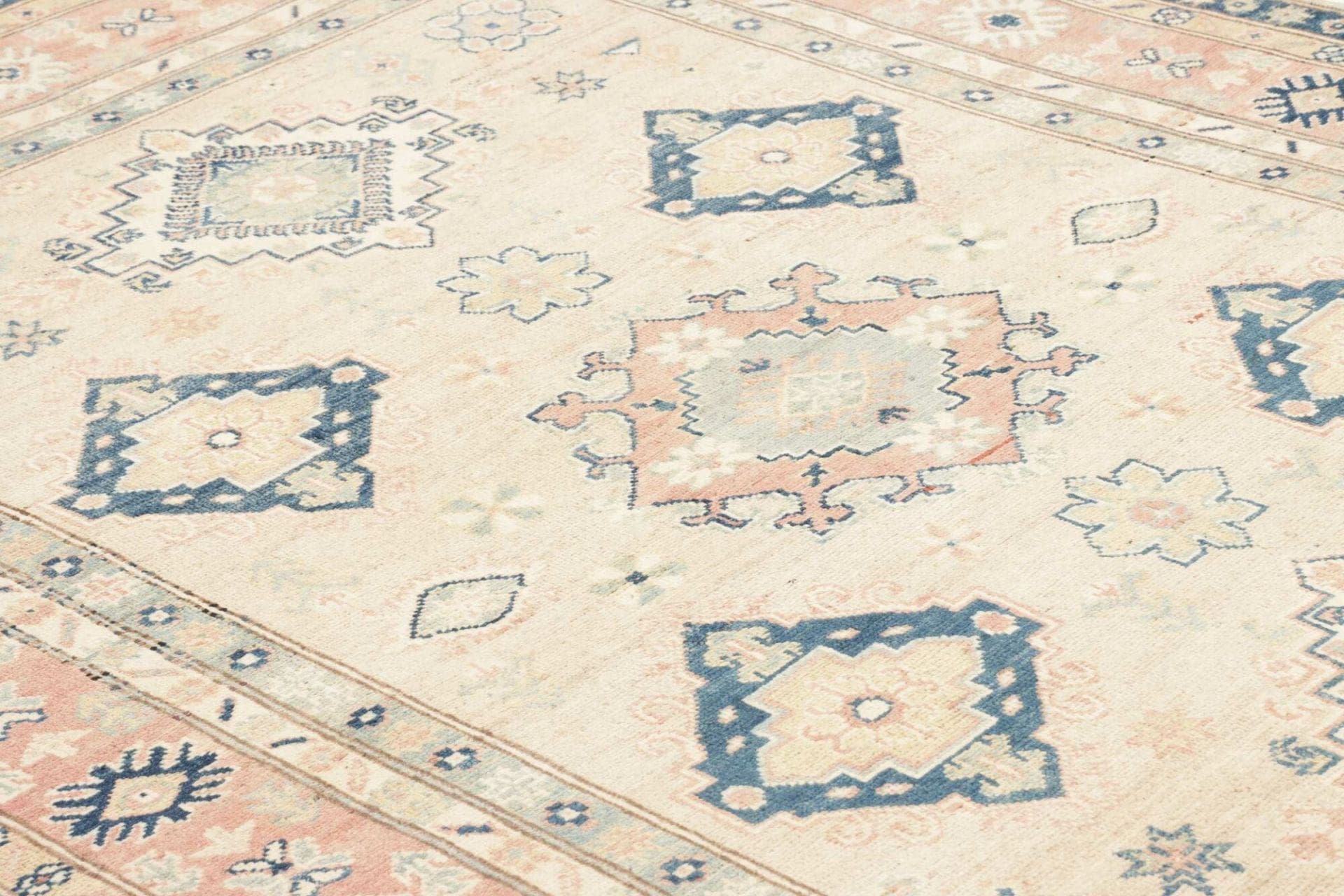 Handgeknüpfter Kazak Orientteppich 151 × 201 cm