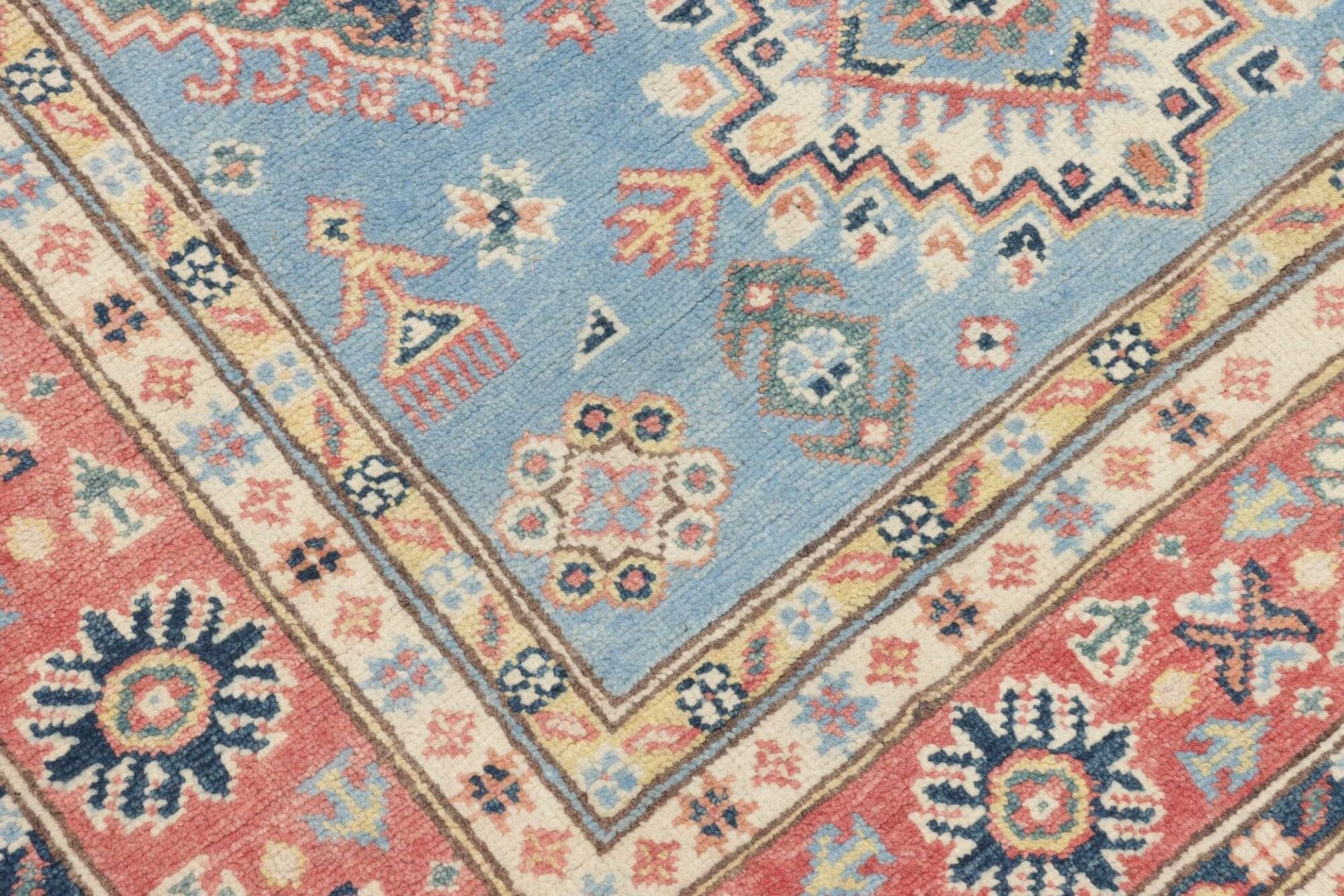 Kazak Orientteppich 122 × 179 cm aus Wolle, handgeknüpft