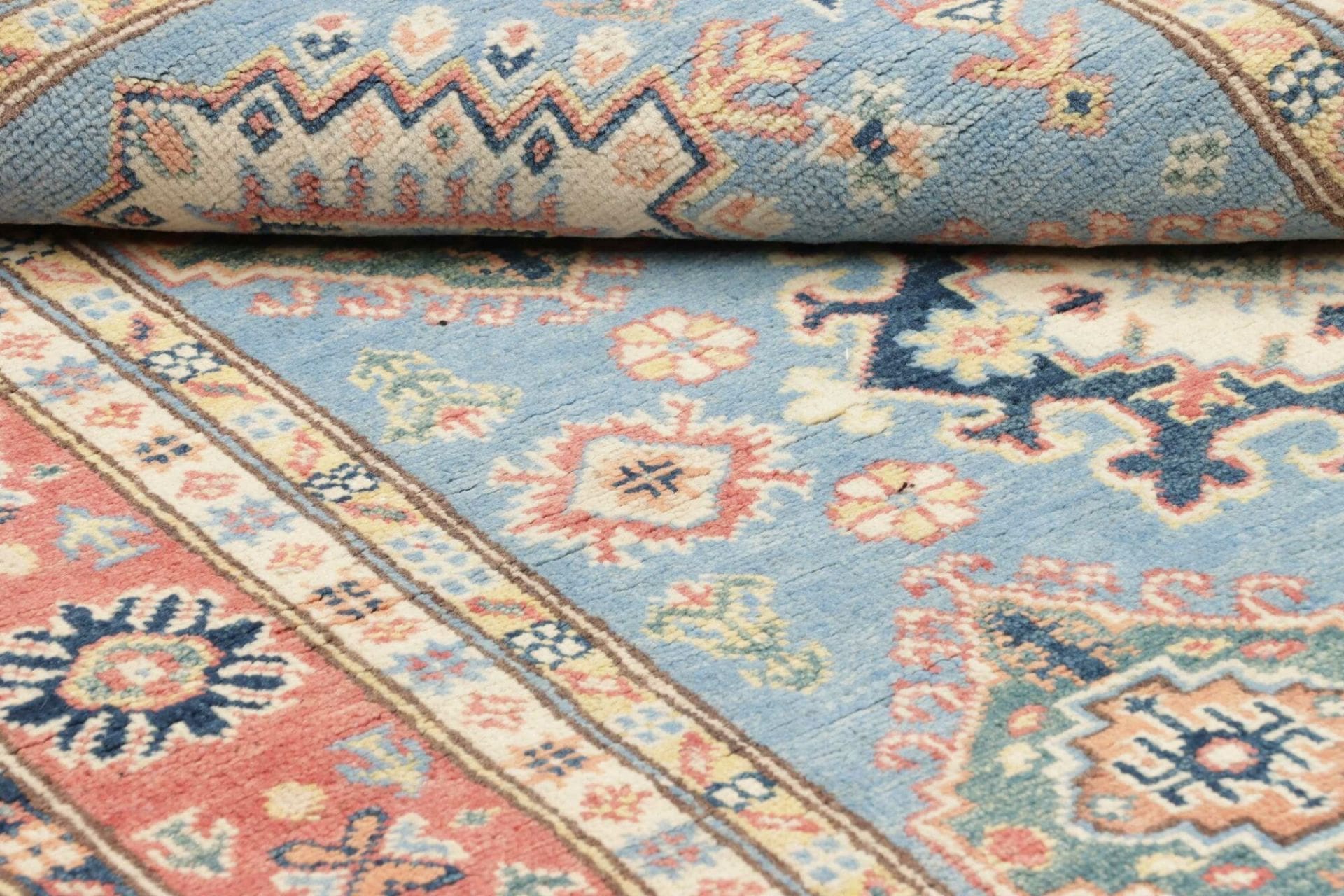 Kazak Orientteppich 122 × 179 cm aus Wolle, handgeknüpft