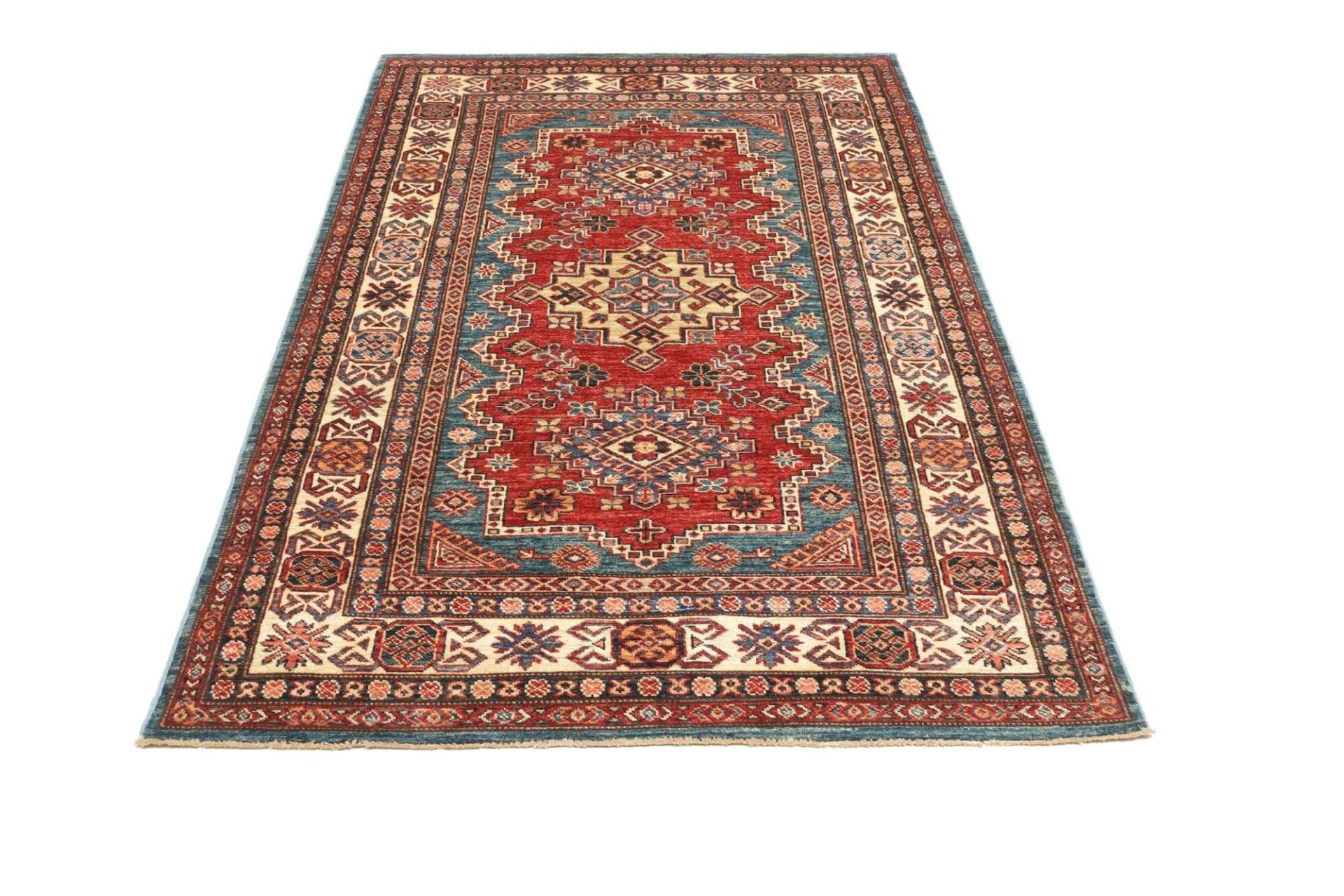 Kazak Orientteppich 123 × 184 cm aus Wolle, handgeknüpft