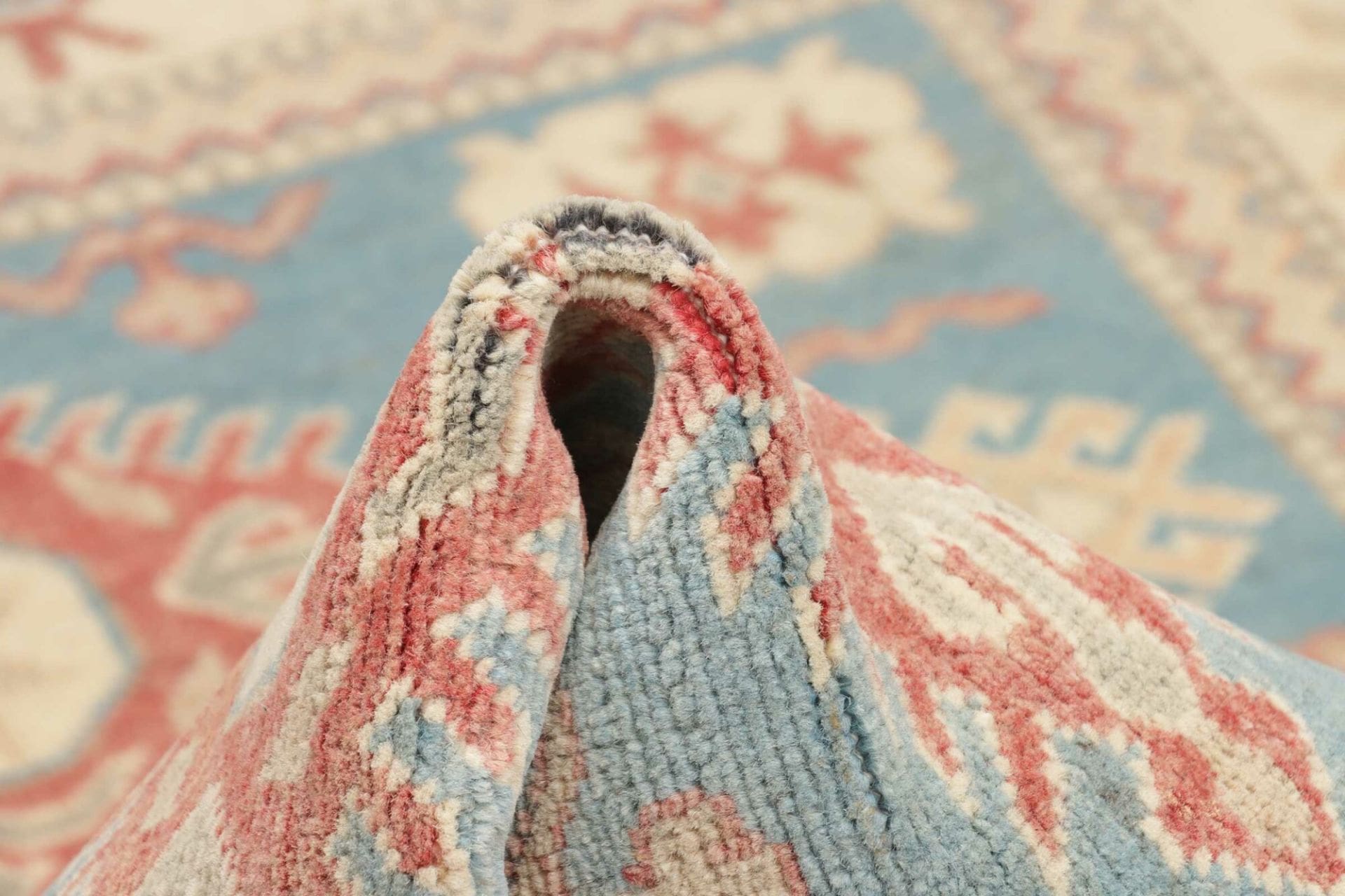 Kazak Orientteppich aus Pakistan, 130 × 186 cm