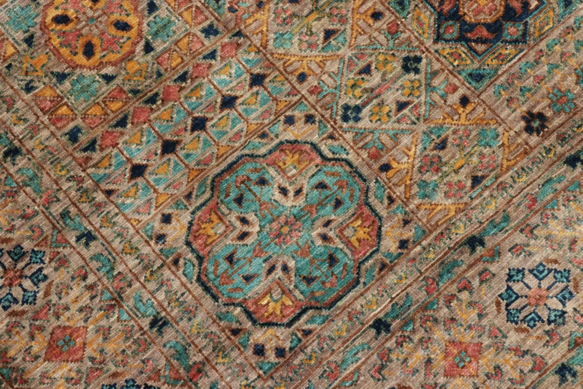 Handgeknüpfter Mamluk Orientteppich 129 × 182 cm