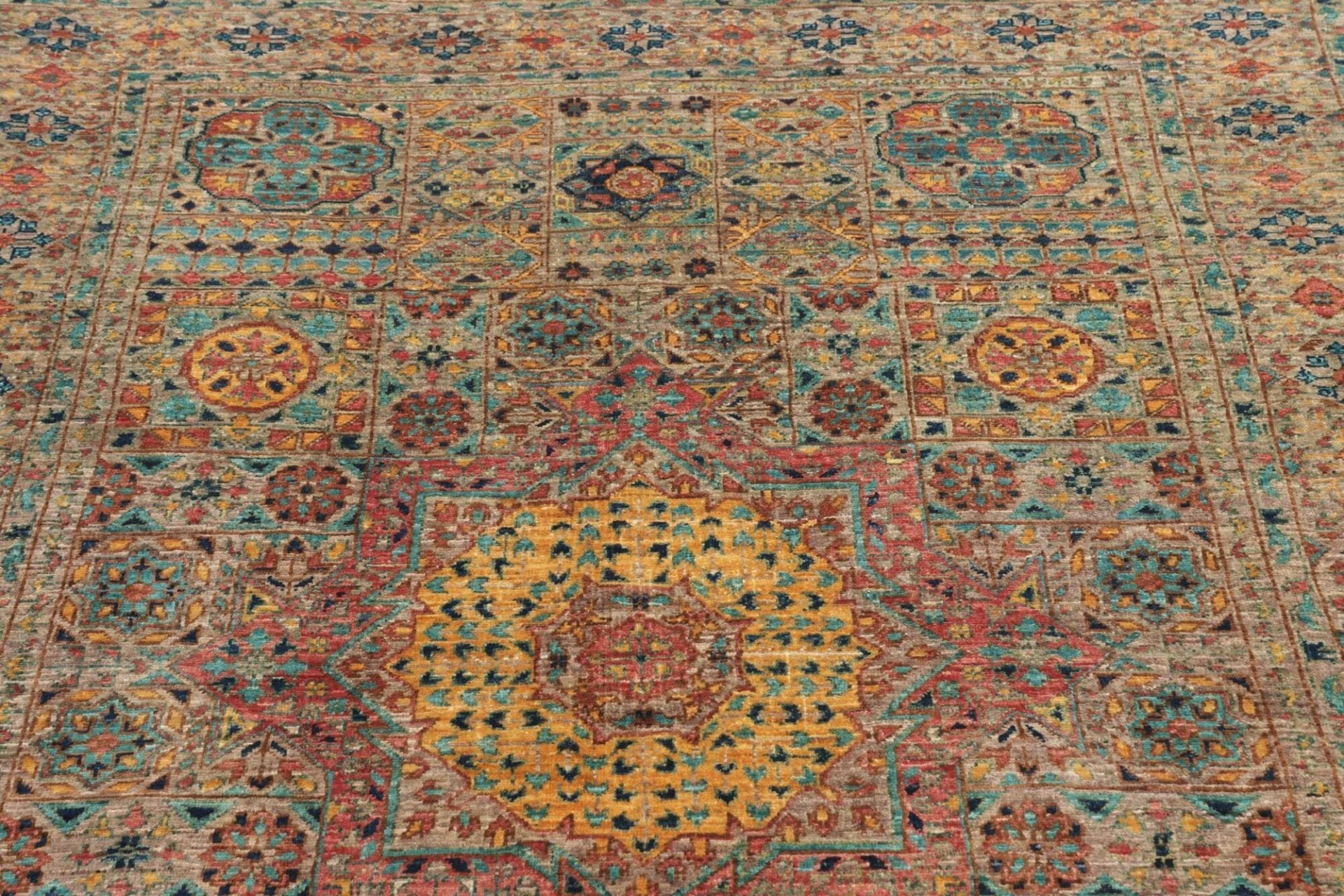 Handgeknüpfter Mamluk Orientteppich 129 × 182 cm