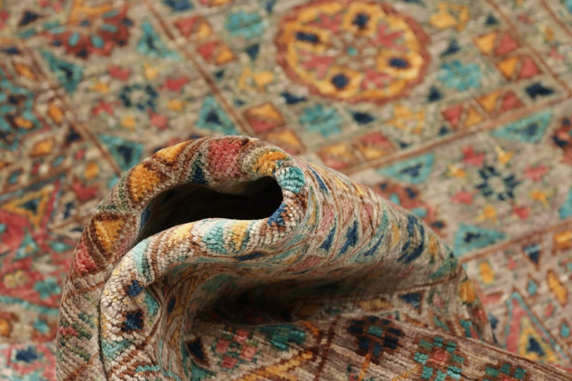 Handgeknüpfter Mamluk Orientteppich 129 × 182 cm