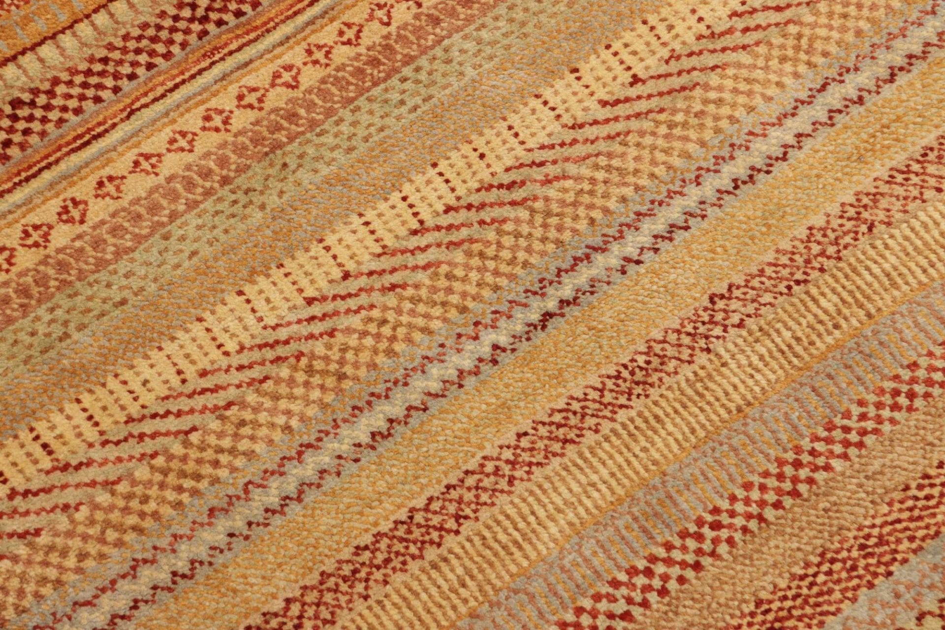 Handgeknüpfter Loribaft Orientteppich 127 × 187 cm