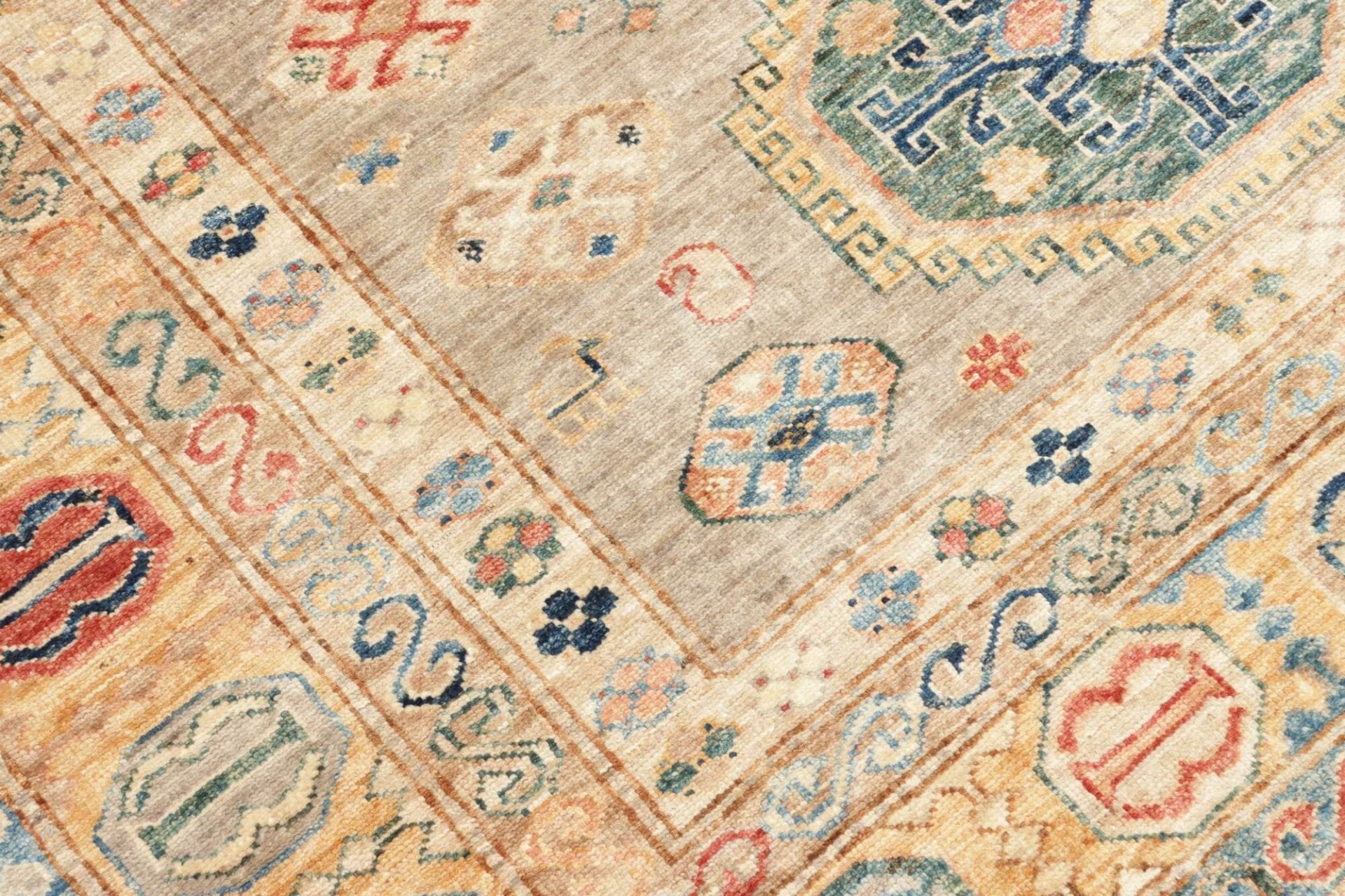 Handgeknüpfter Kazak Orientteppich 154 × 209 cm