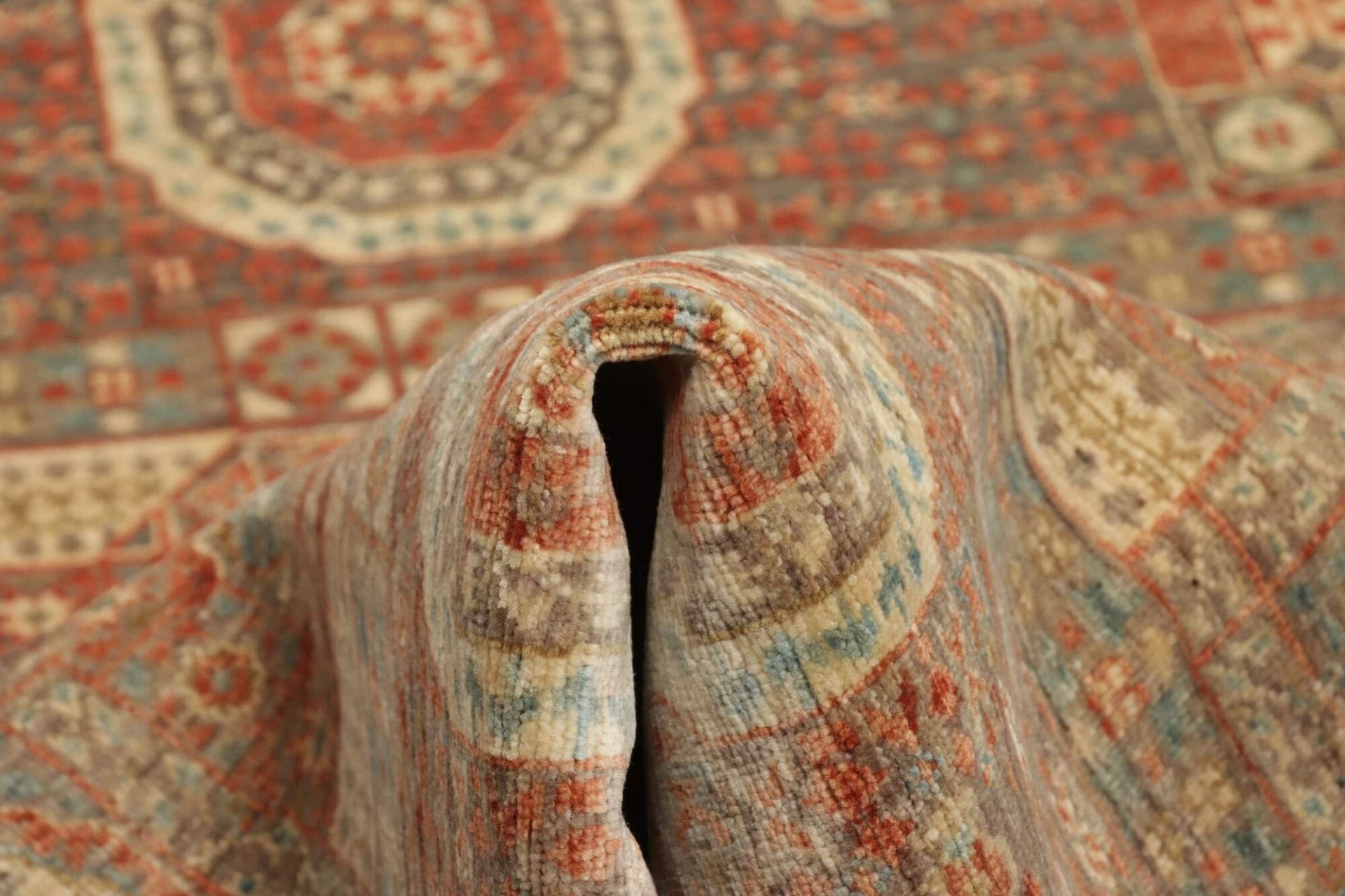 Handgeknüpfter Mamluk Orientteppich 130 × 189 cm