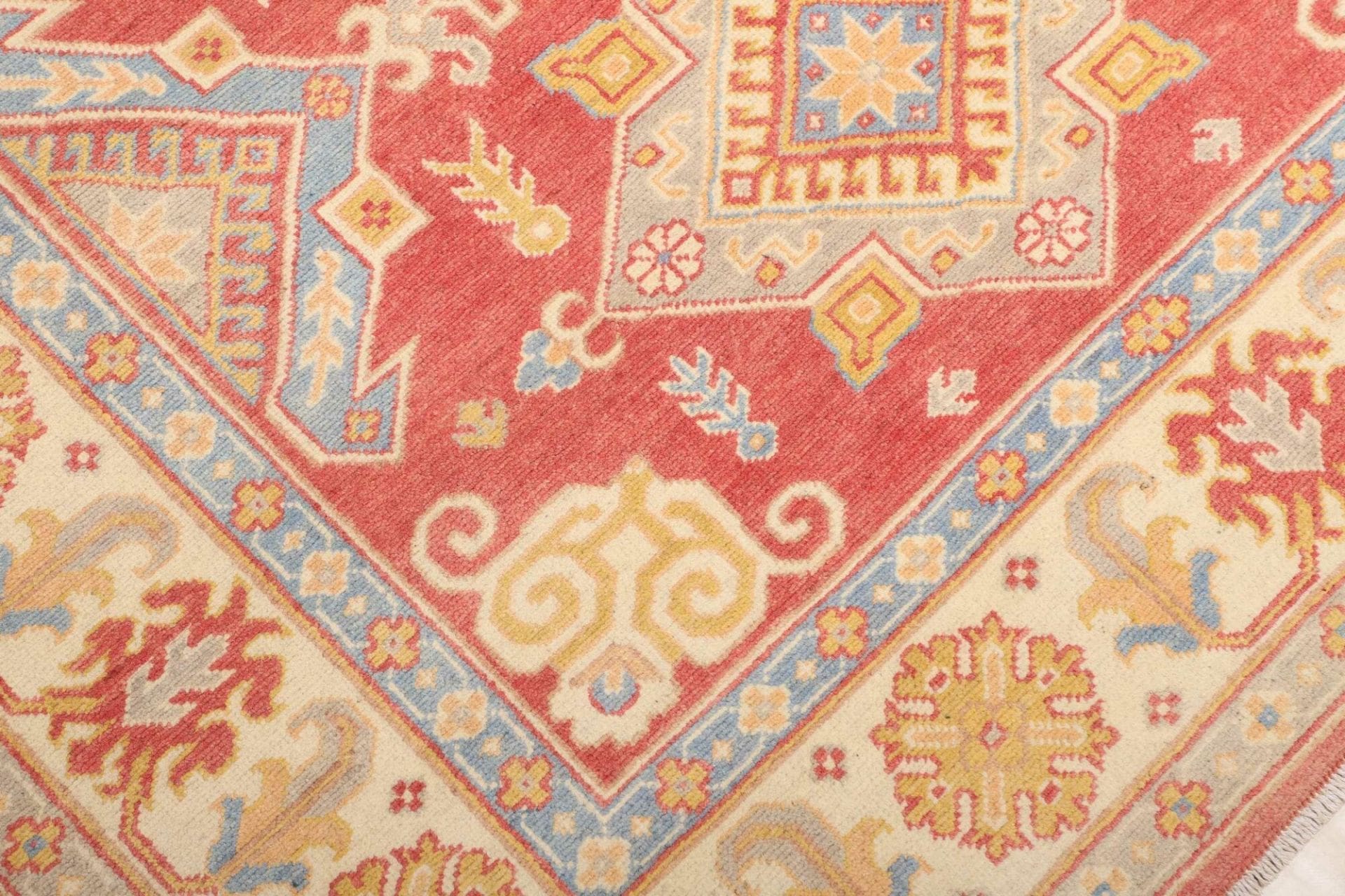 Kazak Orientteppich 153 × 202 cm aus Wolle, handgeknüpft