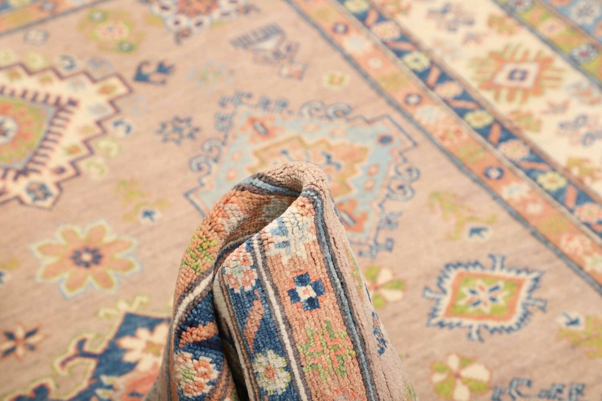 Kazak Orientteppich aus Pakistan, 156 × 199 cm
