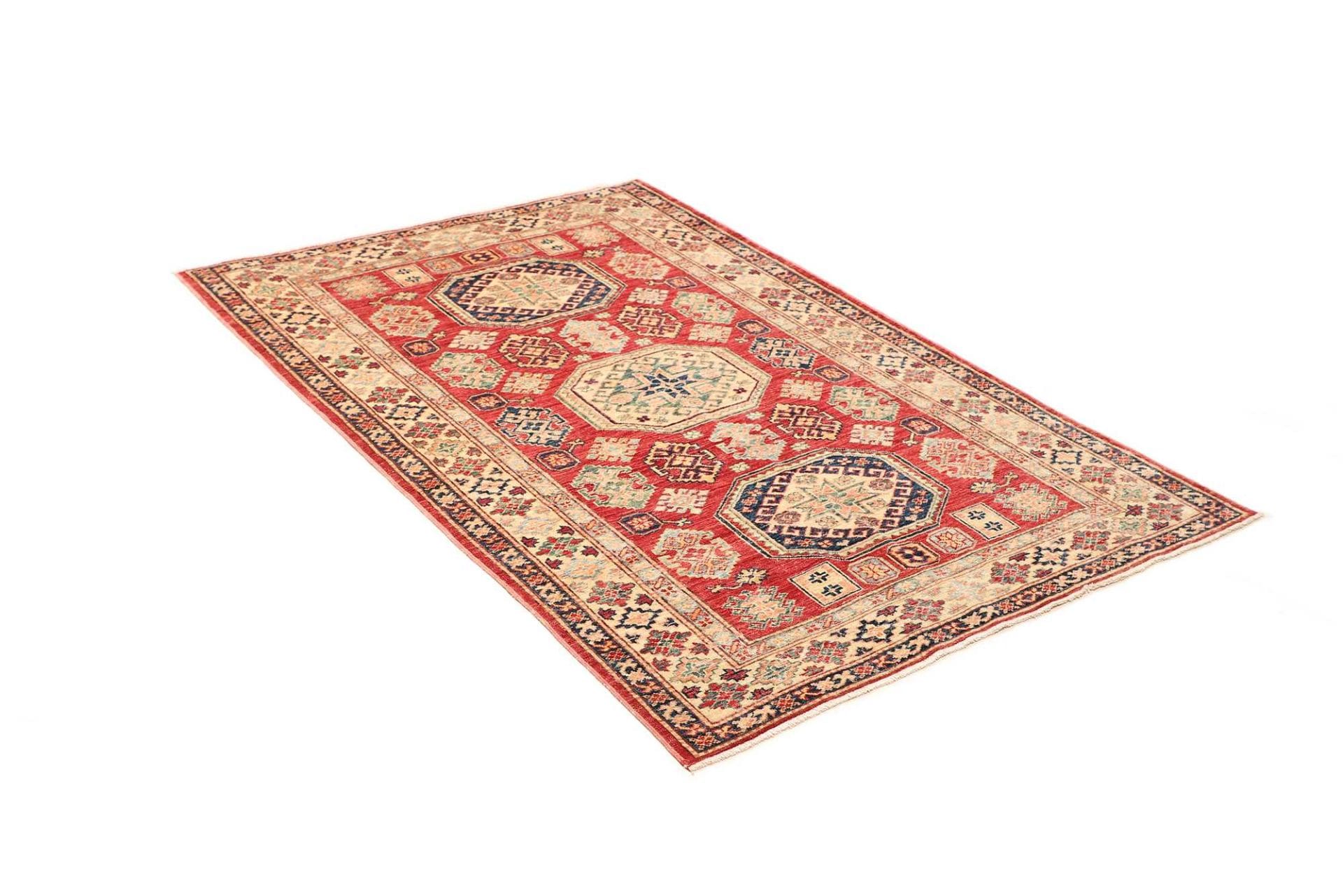 Handgeknüpfter Kazak Orientteppich 122 × 182 cm