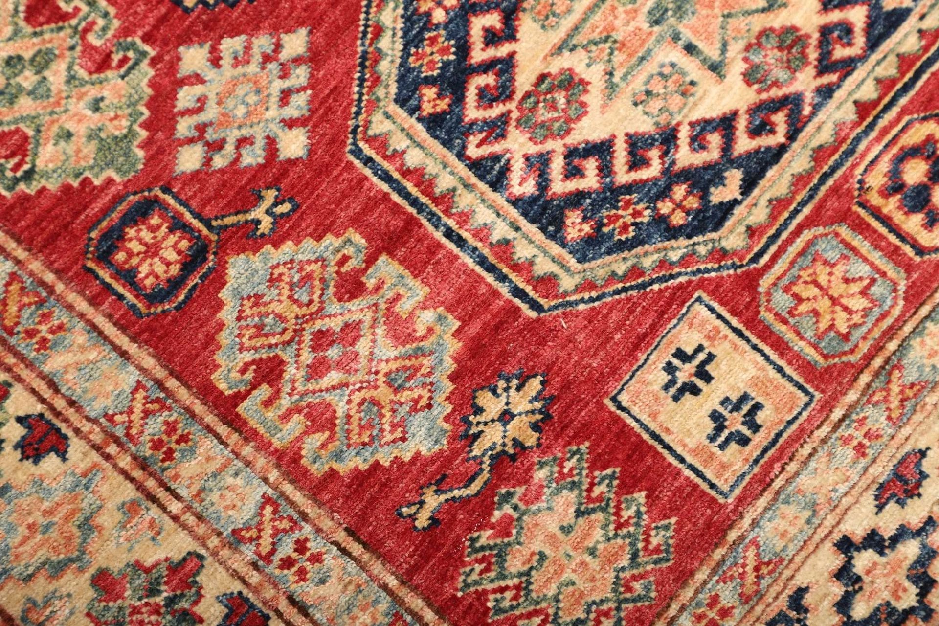 Handgeknüpfter Kazak Orientteppich 122 × 182 cm