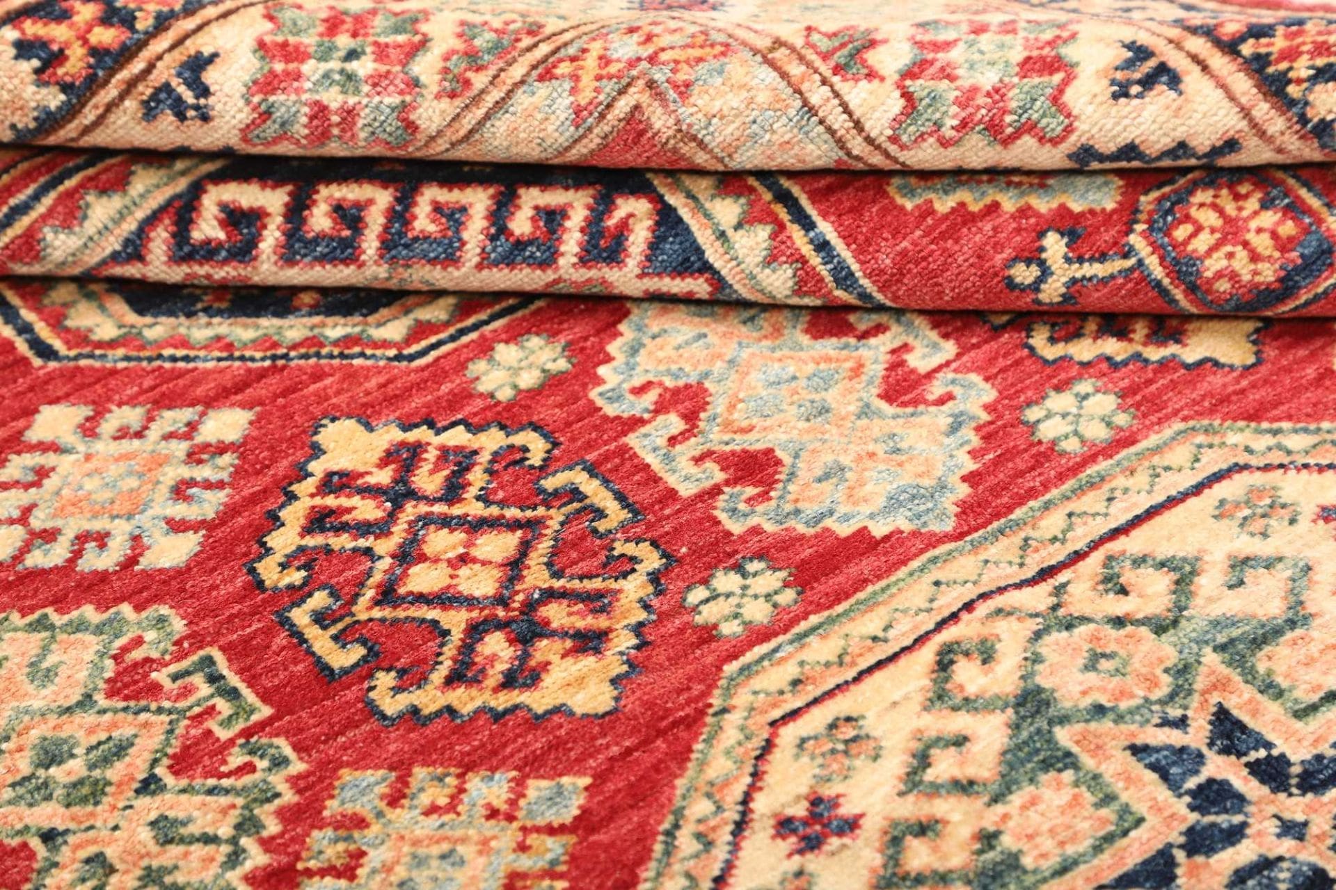 Handgeknüpfter Kazak Orientteppich 122 × 182 cm