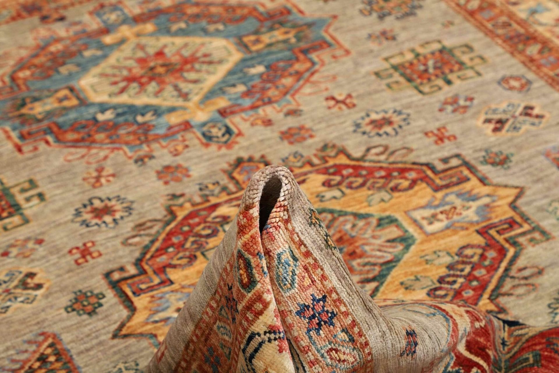 Kazak Orientteppich aus Pakistan, 153 × 202 cm