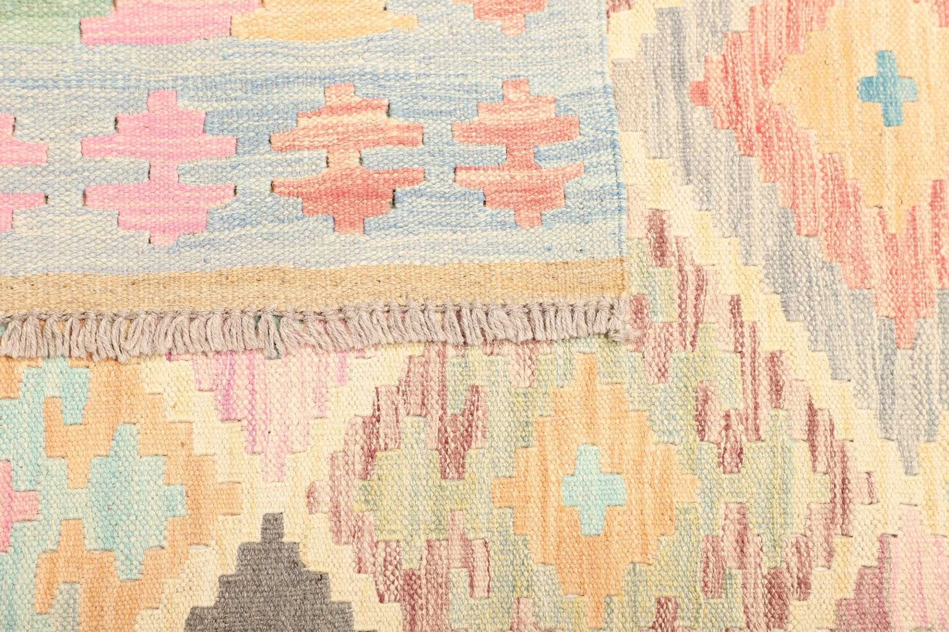 Handgewebter Kelim 123 × 178 cm