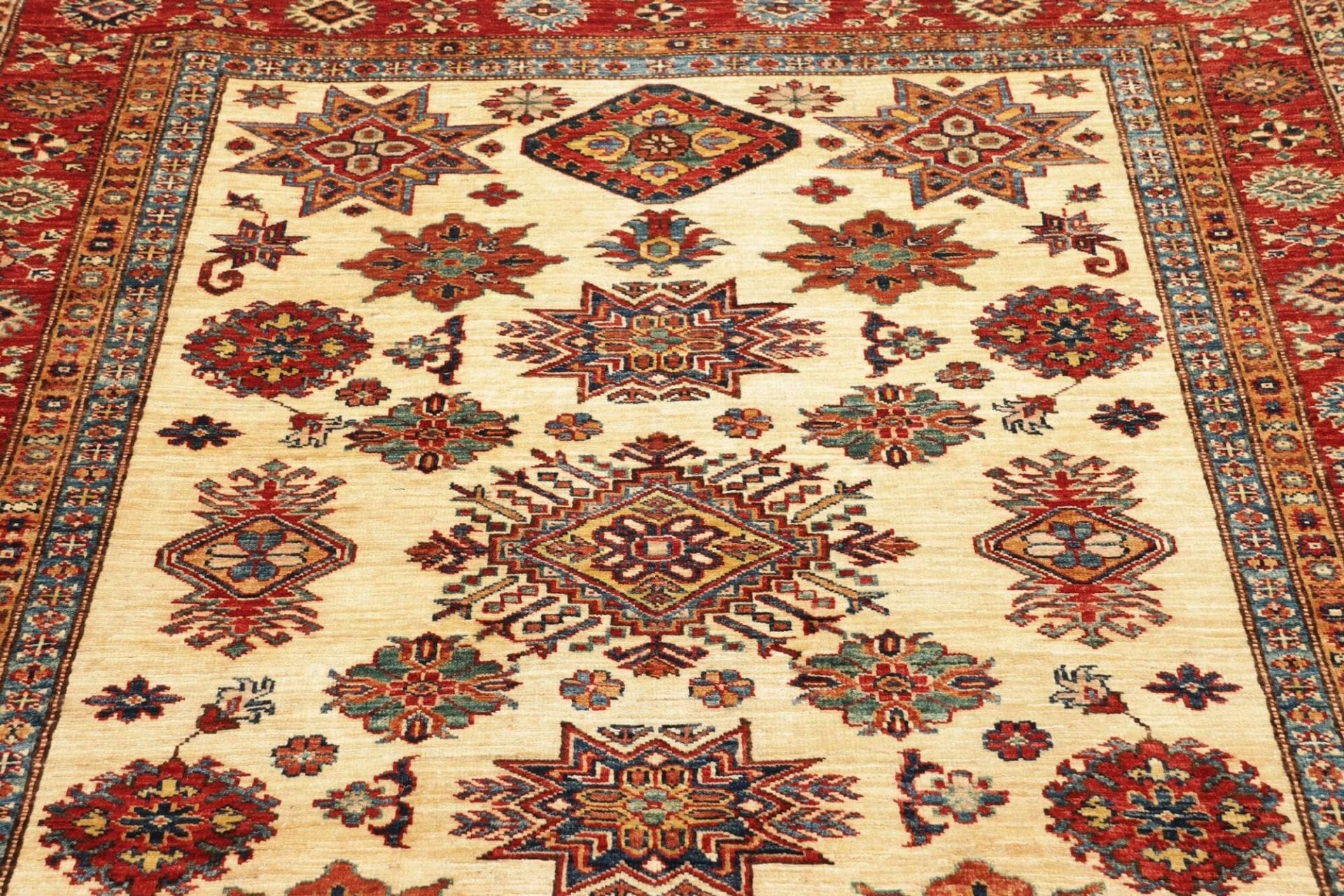 Kazak Orientteppich aus Pakistan, 156 × 195 cm