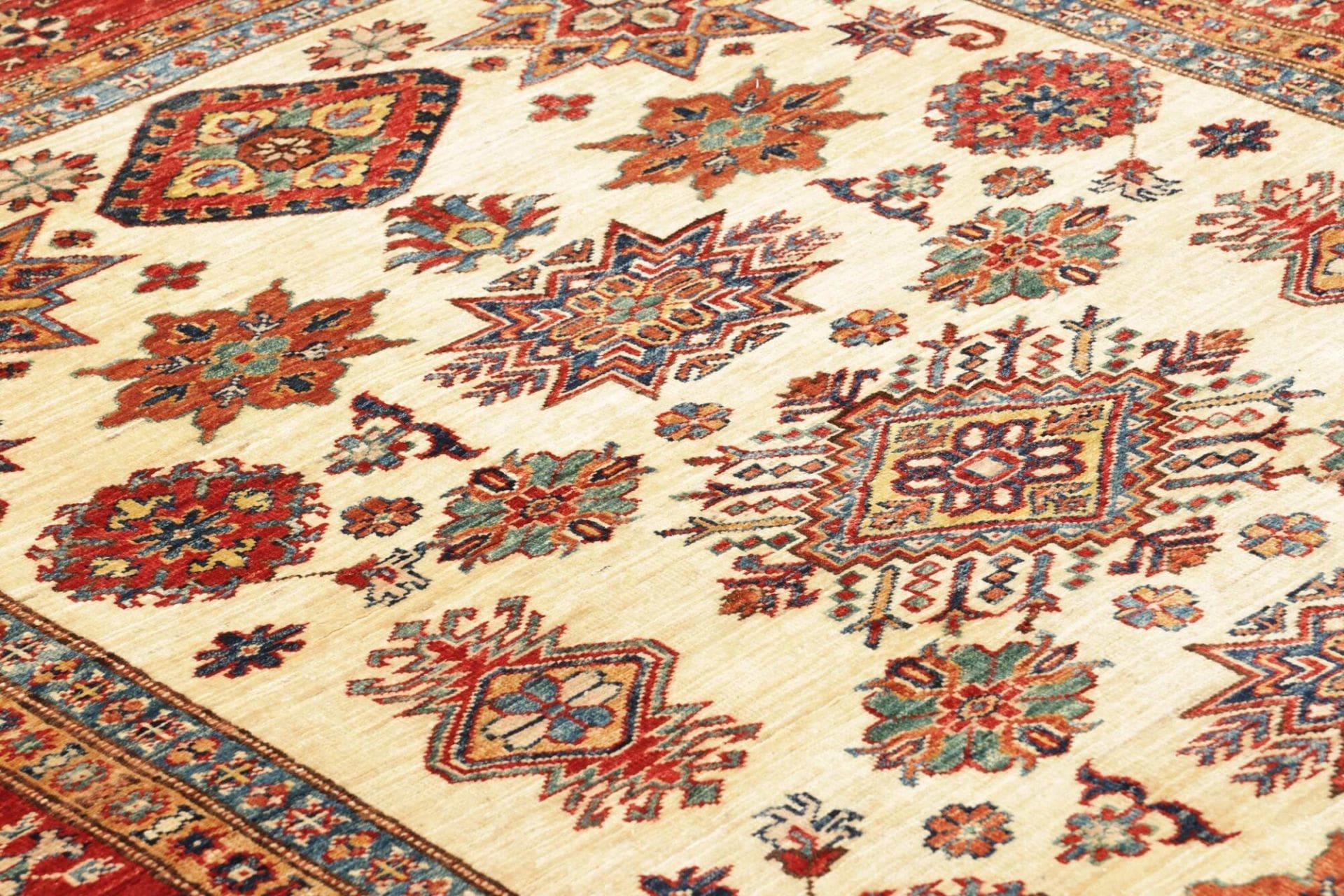 Kazak Orientteppich aus Pakistan, 156 × 195 cm