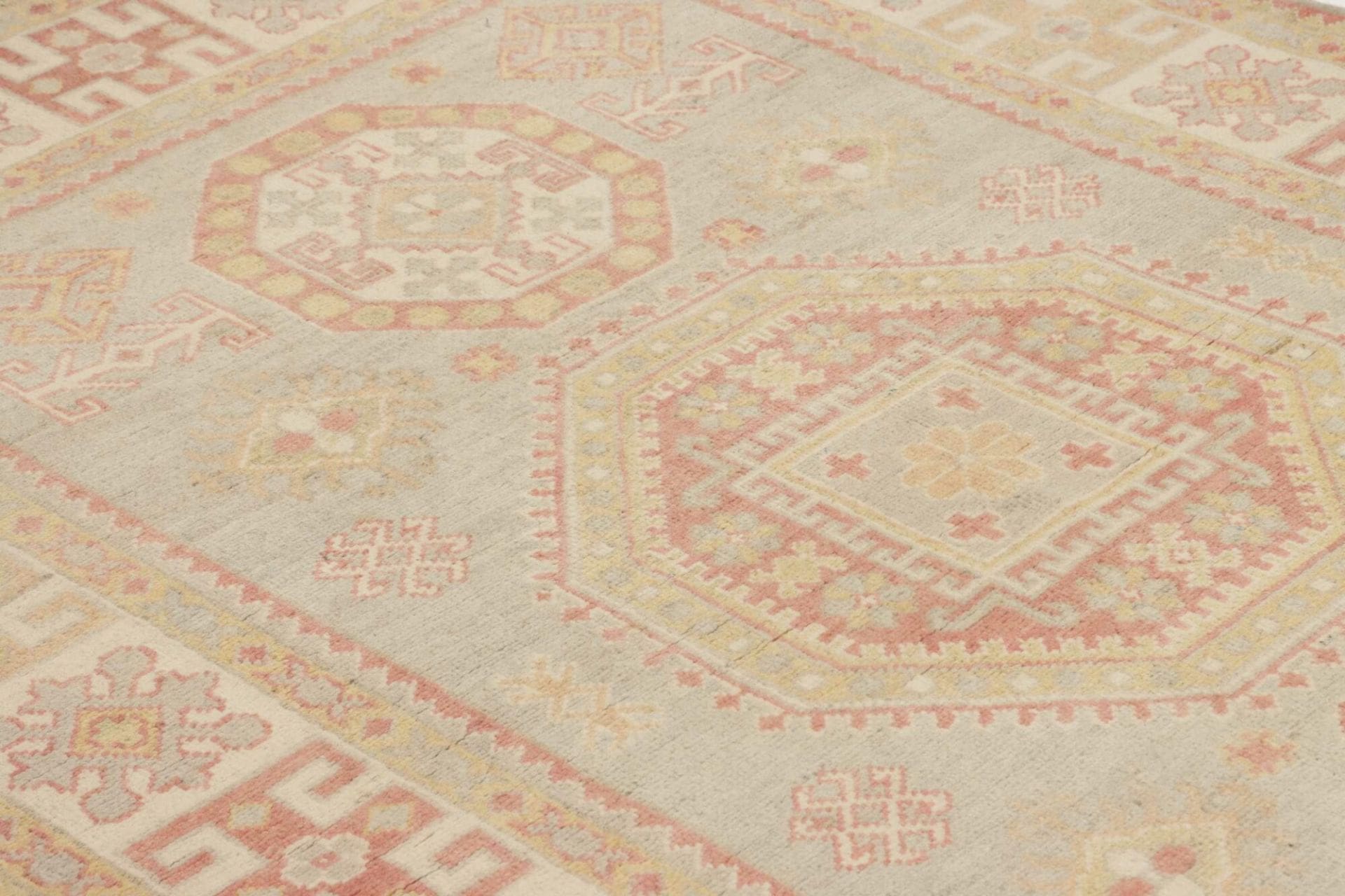 Kazak Orientteppich aus Pakistan, 123 × 172 cm