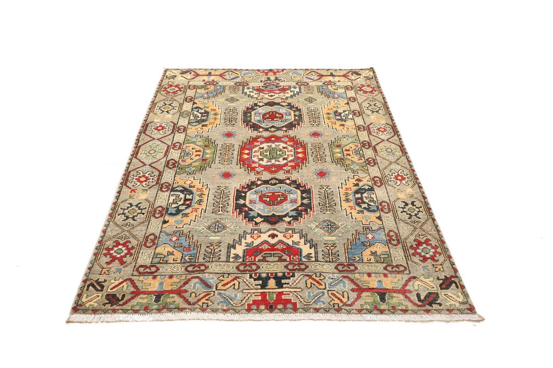 Kazak Orientteppich 125 × 178 cm aus Wolle, handgeknüpft