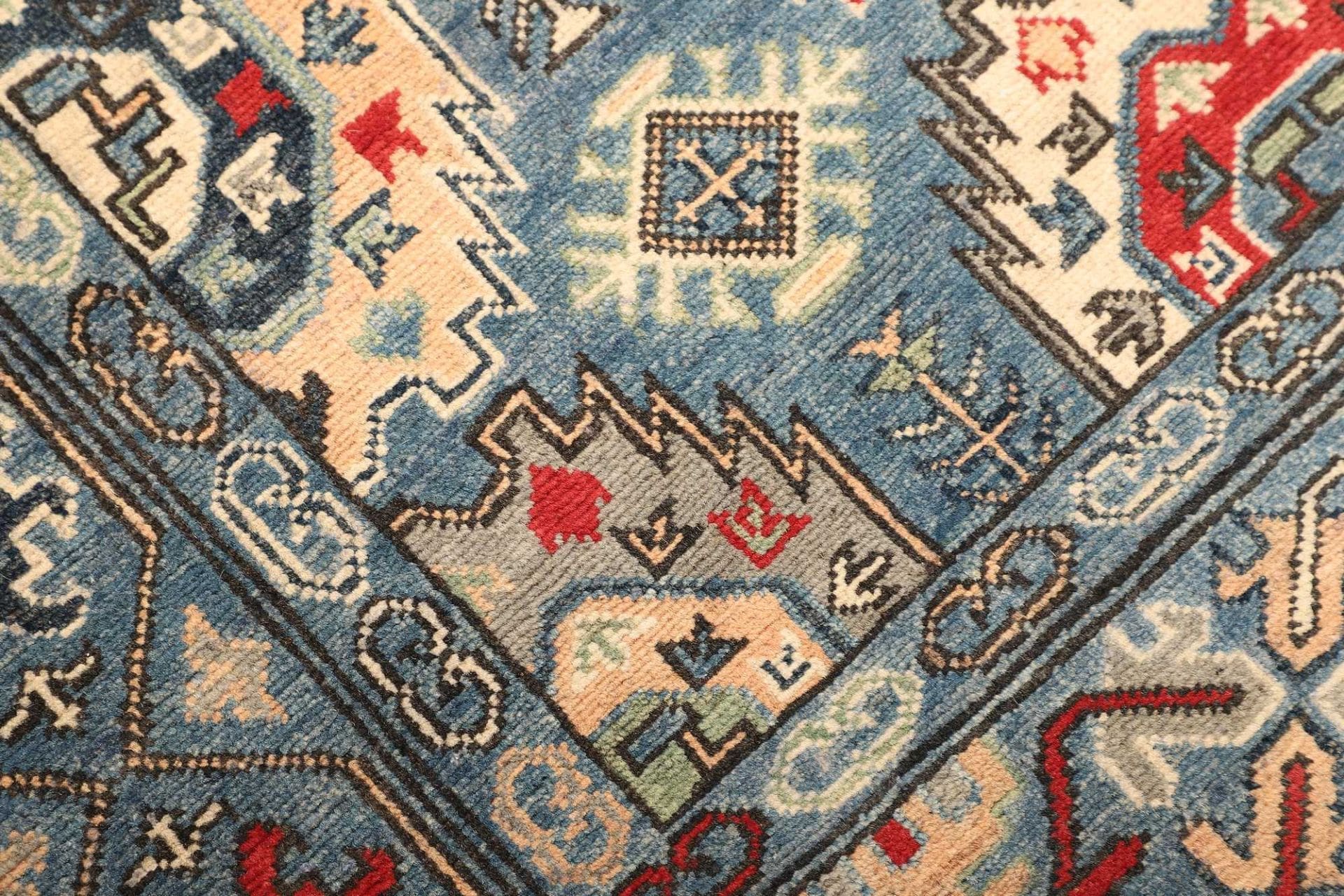 Handgeknüpfter Kazak Orientteppich 128 × 179 cm